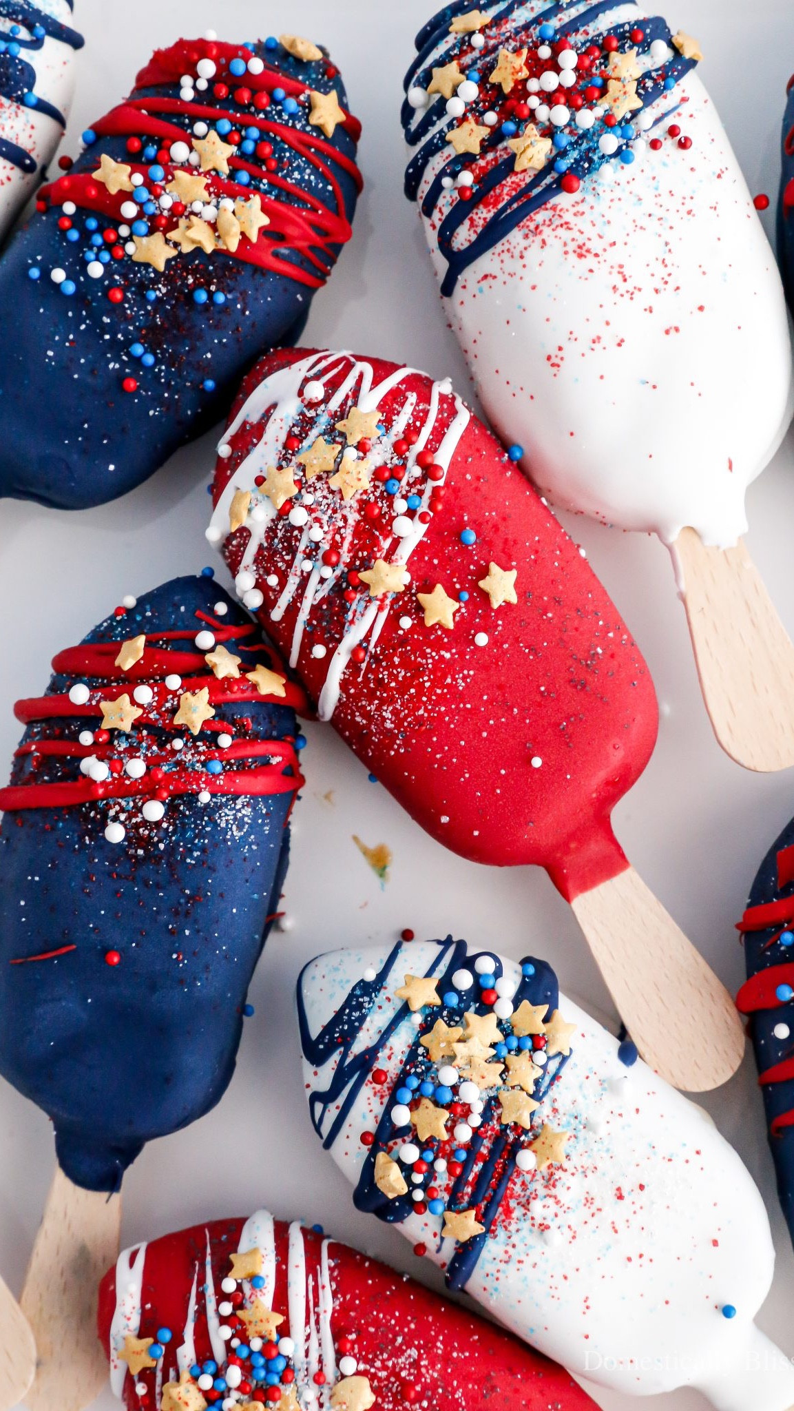 These 4th of July Ice Cream Bars are a quick Independence Day dessert hack using store-bought ice cream bars and topped with red, white, and blue candy melts and sprinkles.

See details:
https://domesticallyblissful.com/4th-of-july-ice-cream-bars/

🔗 Join our newsletter: https://domesticallyblissful.com/newsletter/ 

#LTKSummerEdit #LTKParties #LTKSeasonal