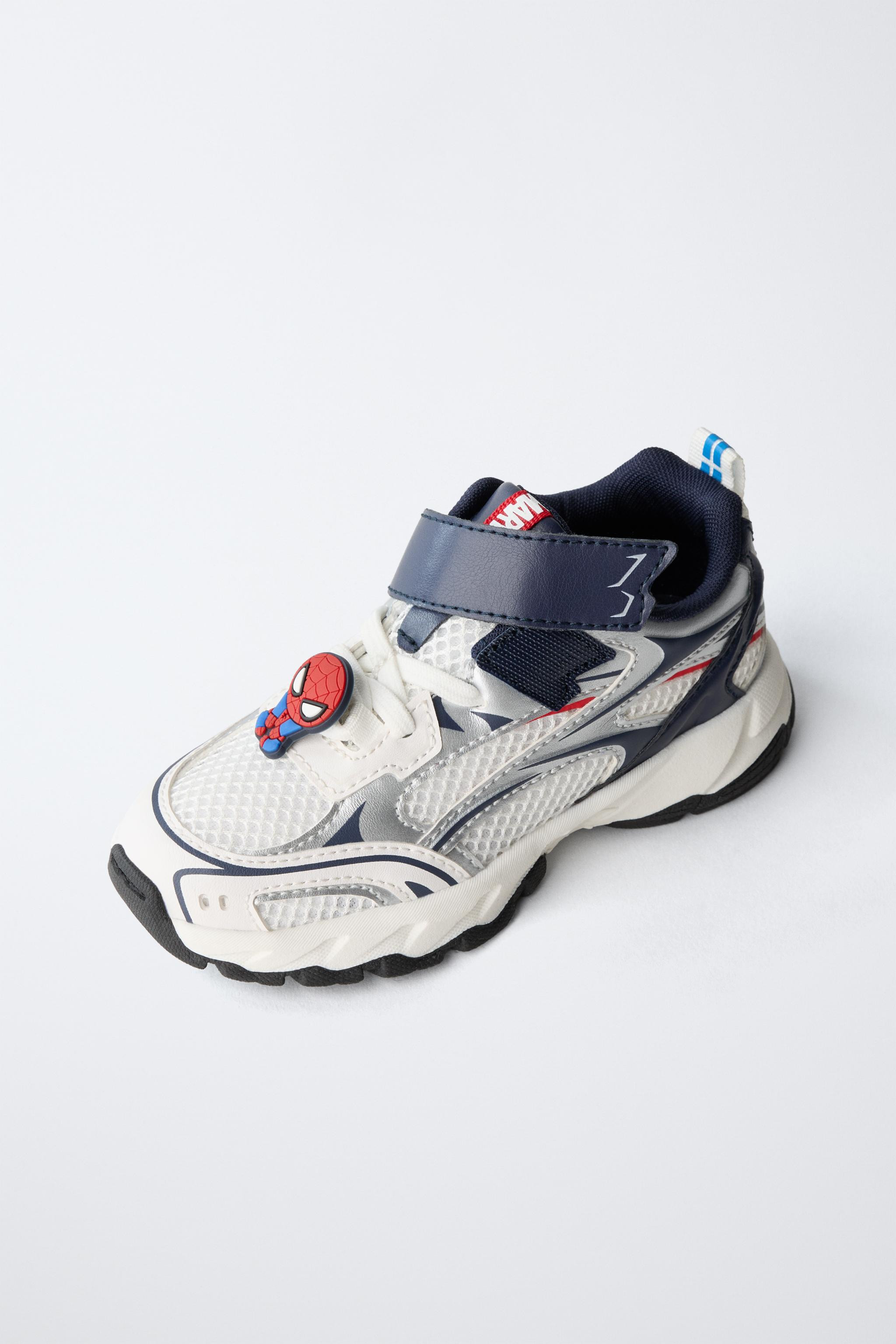 SPIDER-MAN © MARVEL SNEAKERS | Zara US