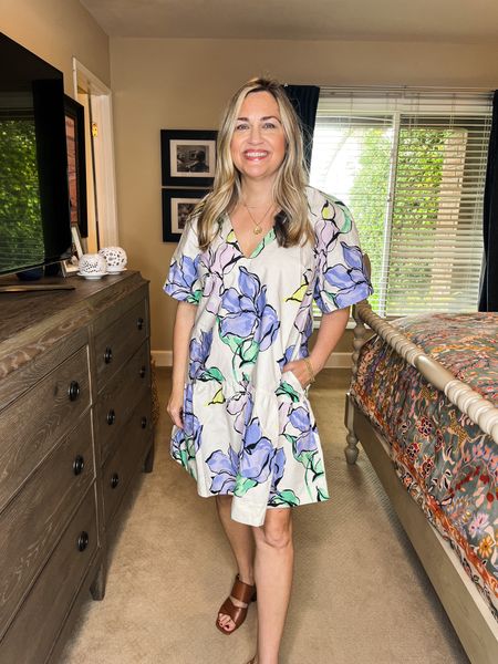 I love the print on this dress! The full style is very on trend & so forgiving! It’s perfect for your beach vacation, brunch & dinner at a resort. Wearing S
.
.
Over 50, over 40, classic style, preppy style, style at any age, ageless style, striped shirt, summer outfit, summer wardrobe, summer capsule wardrobe, Chic style, summer & spring looks, backyard entertaining, poolside looks, resort wear, spring outfits 2024 trends women over 50, white pants, brunch outfit, summer outfits, summer outfit inspo

