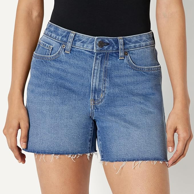 Amazon Essentials Women's Low Stretch Mid-Rise Regular-Fit Jean Short | Amazon (US)