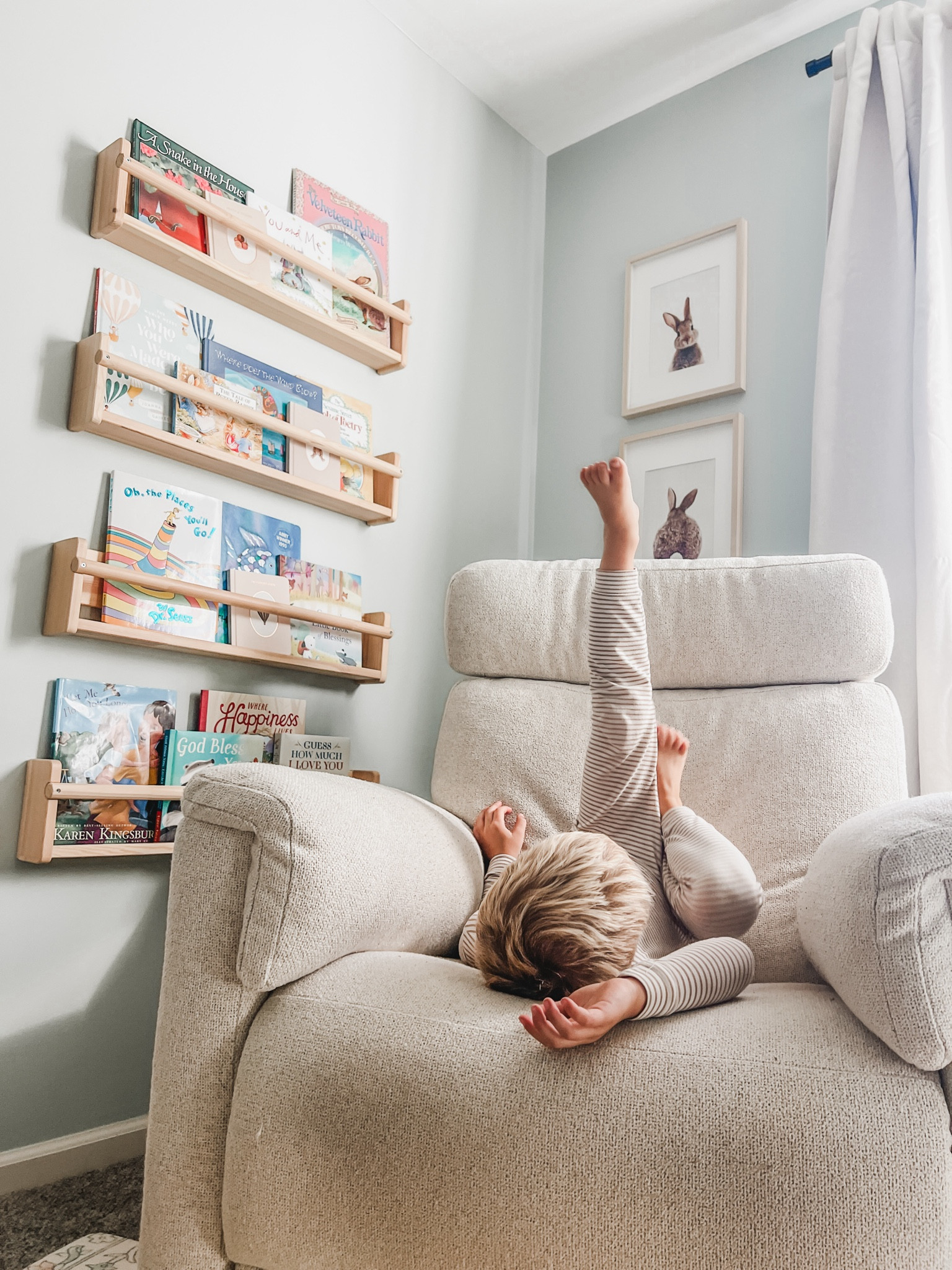 A lazy Saturday and our coziest chair 🫶🏻

PBK, Pottery Barn Kids, Nursery, Bump, Baby, Registry, glider rocker

#LTKBaby #LTKFamily #LTKBump