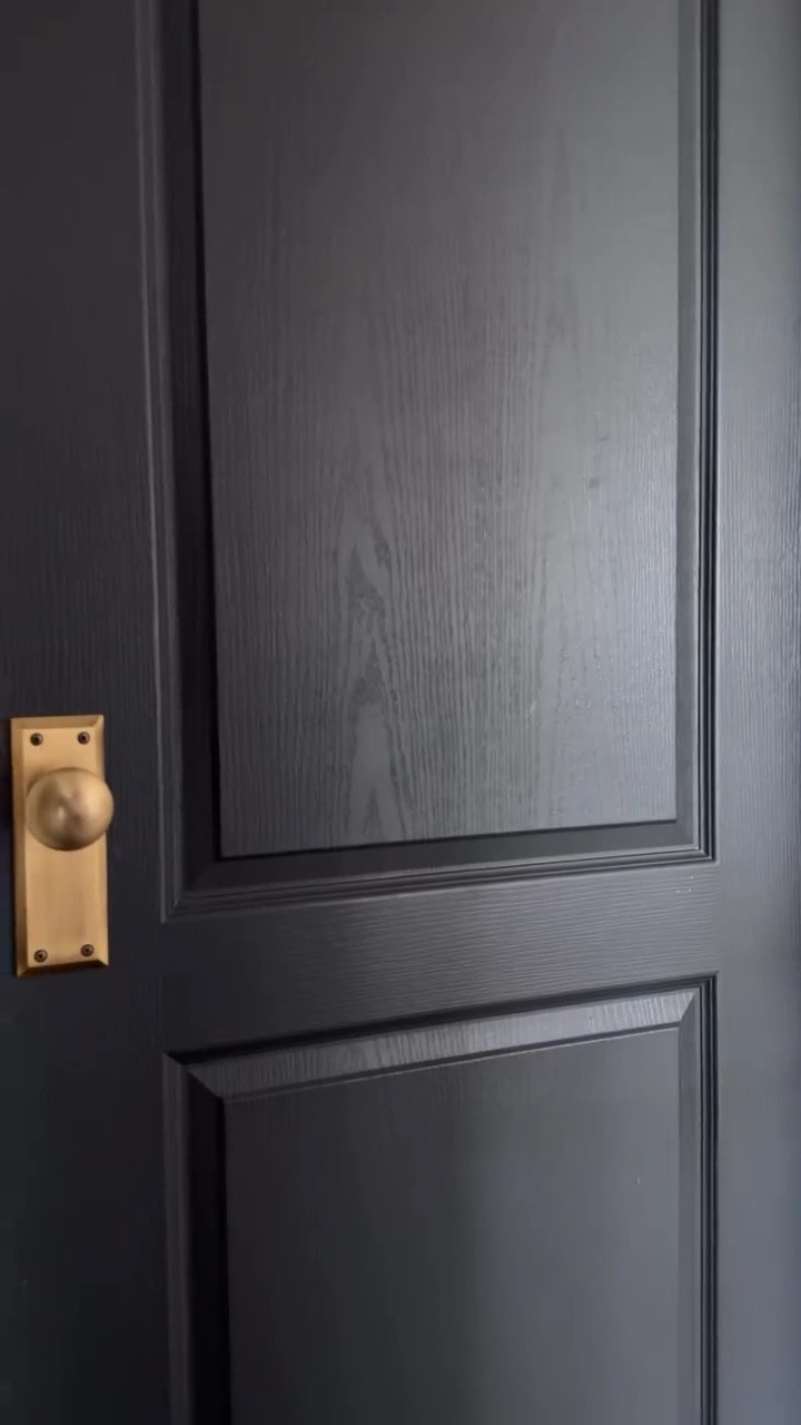 I will die on this hill 👏🏻 you can make inexpensive hollow core doors look great with the right coat of paint and a little jewelry 💎💎💎. Comment below and I’ll send you the link to my favorite hardware! 

Timeless home updates interior door upgrades vintage brass hardware and doorknobs

#LTKHome