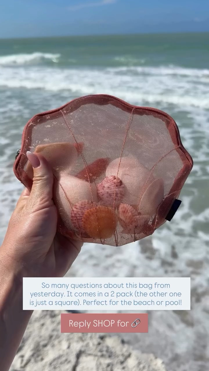 So many questions about this bag from yesterday. It comes in a 2 pack (the other one is just a square). Perfect for the beach or pool!  Reply SHOP for 🔗
