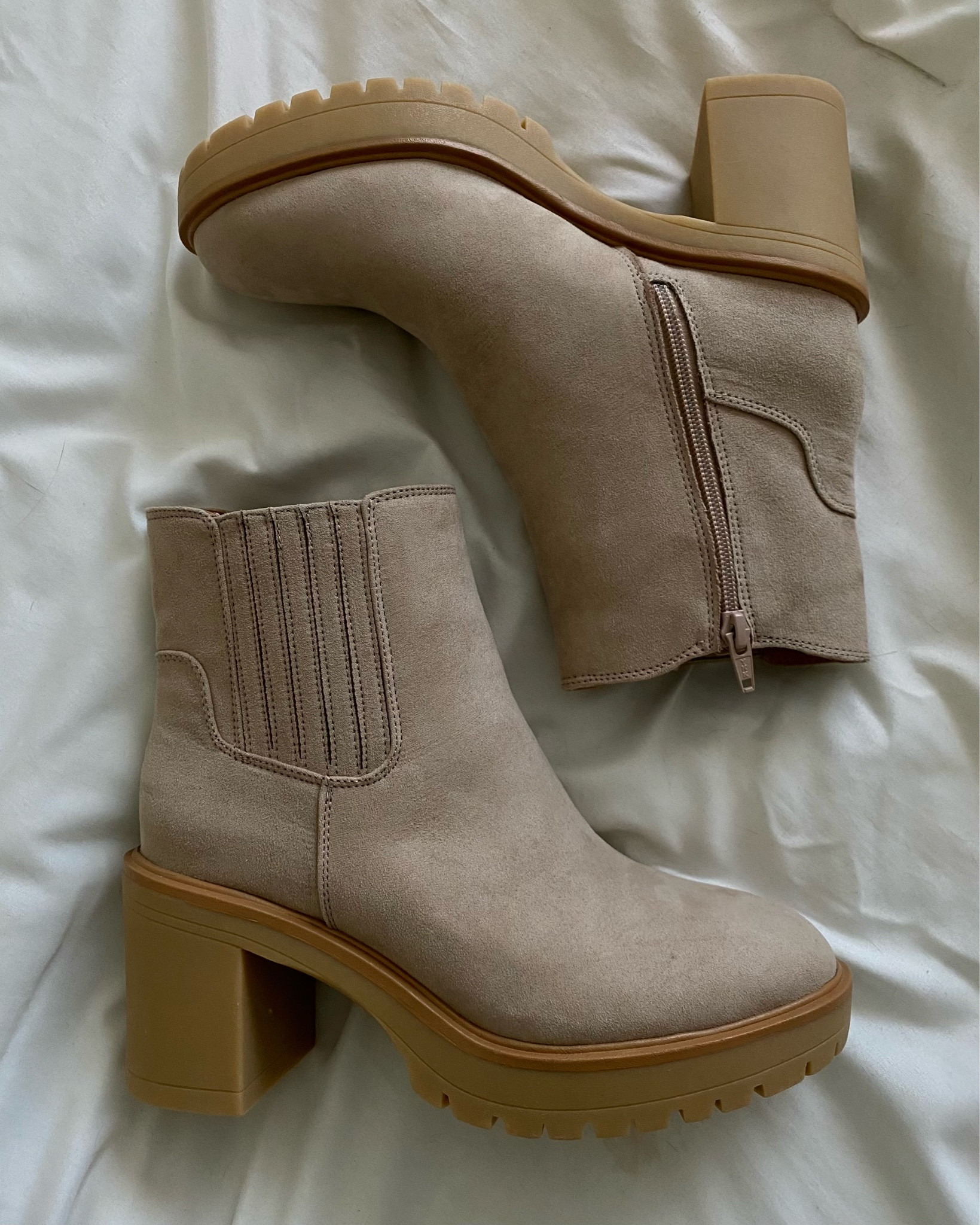 tan platform boots @target 🤍

target finds, target boots, target fashion, fall boots, winter boots, ankle boots, heeled booties, tan boots, hollyfrocks

#LTKshoecrush #LTKsalealert #LTKstyletip