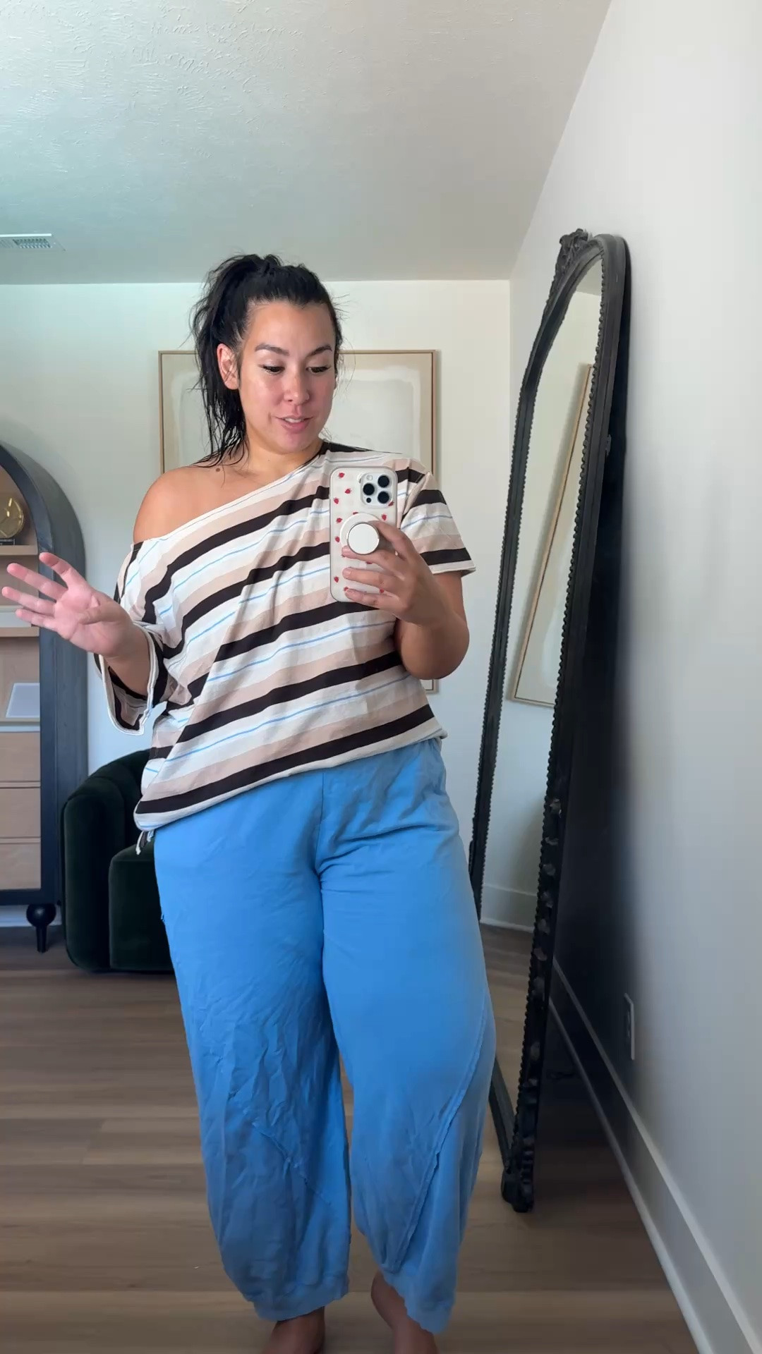 Size large joggers
Size xl stripe top fits oversized

#LTKootd #LTKgrwm #LTKMidsize