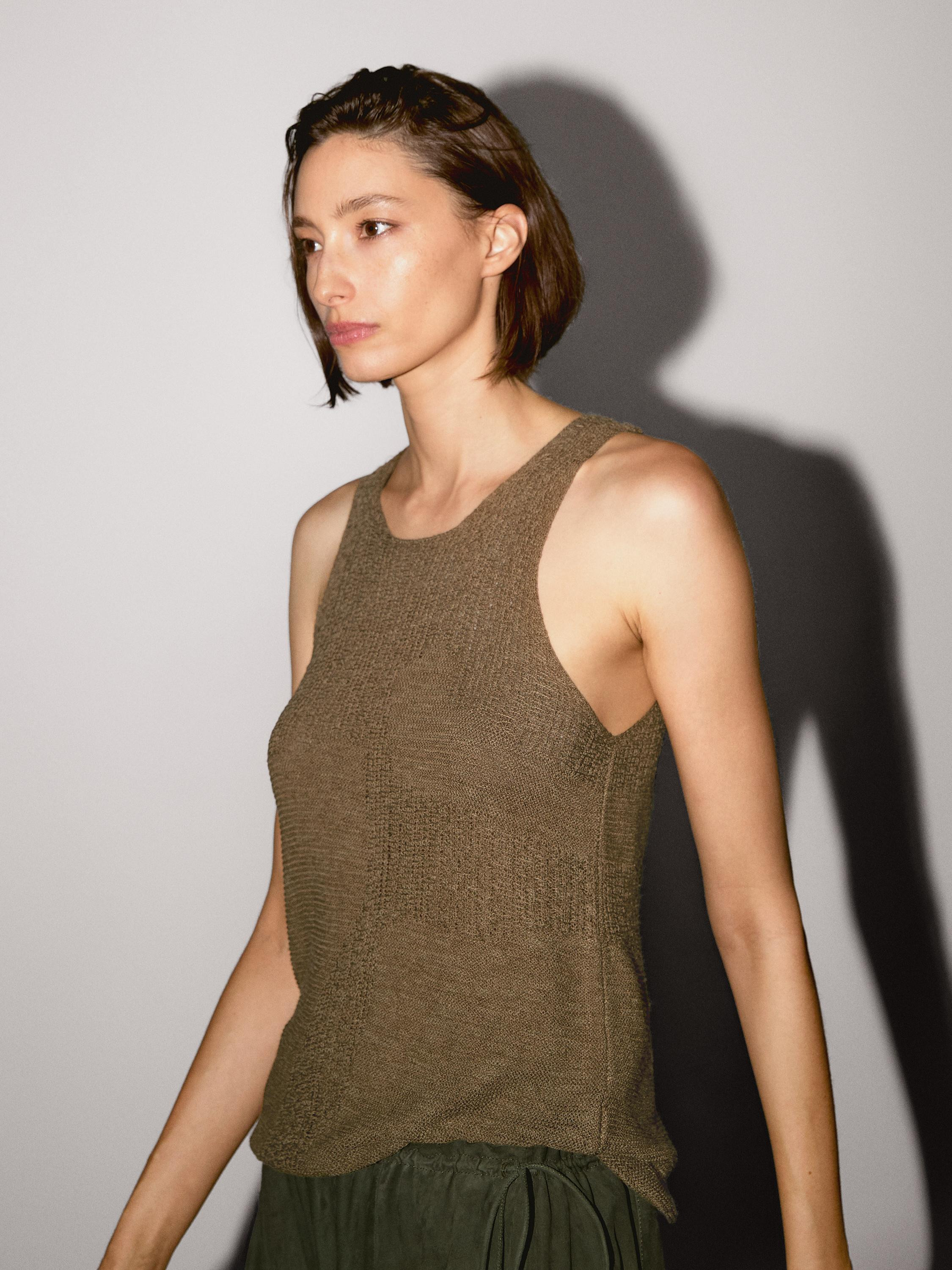 Cutwork halter top | Massimo Dutti US