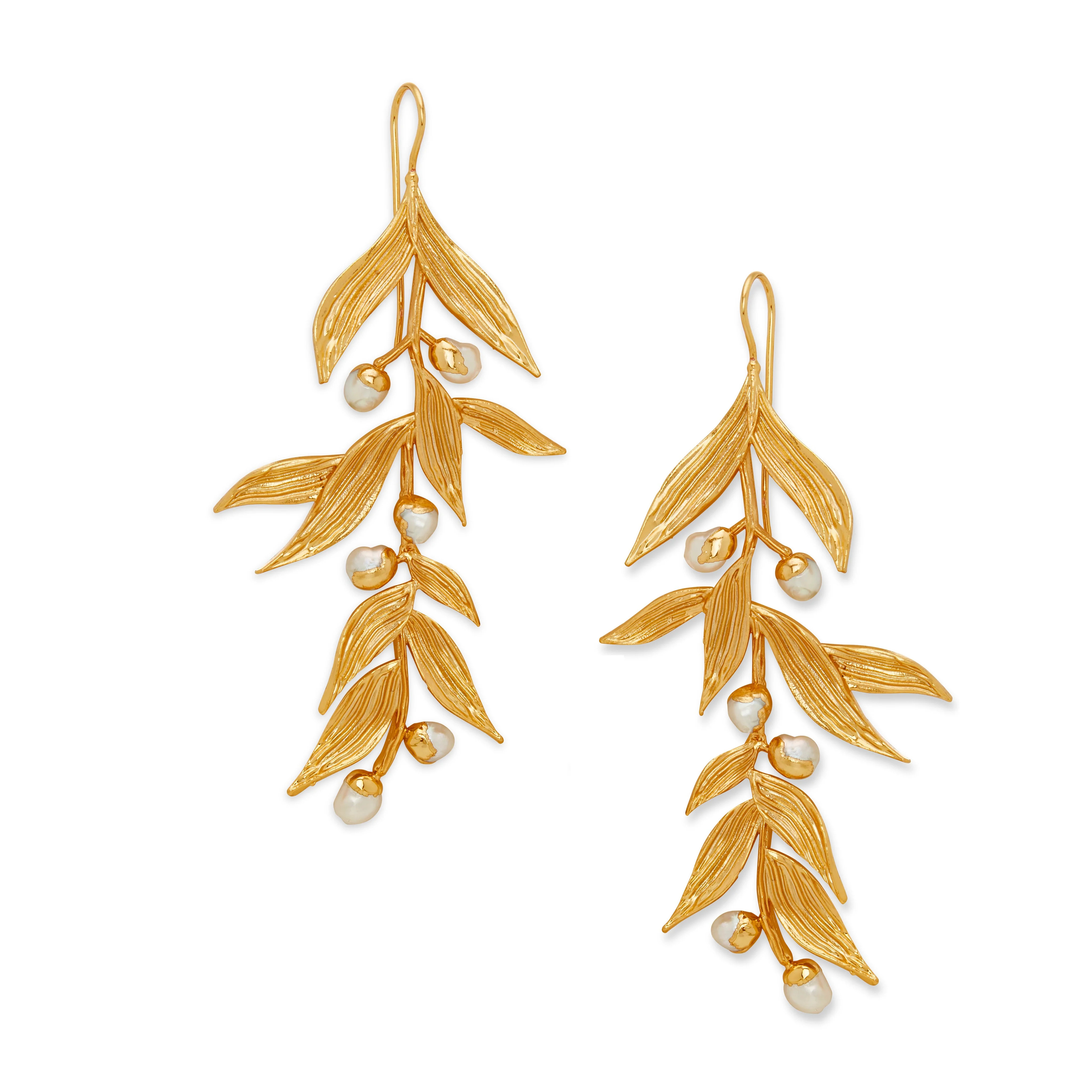 ISARO CHANDELIERS | Dhwani Bansal Jewellery