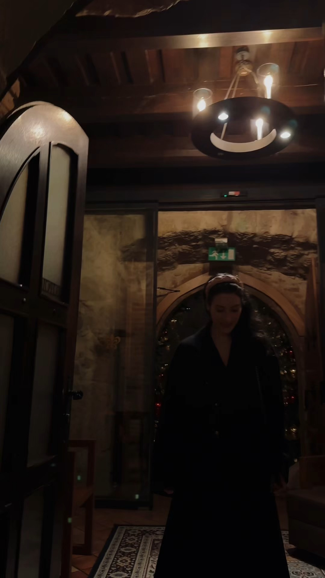 Winter date outfit, valentines outfit, date night outfit, fancy restaurant outfit, winter outfit @louloudesaison coat

#LTKootd #LTKSeasonal #LTKValentine