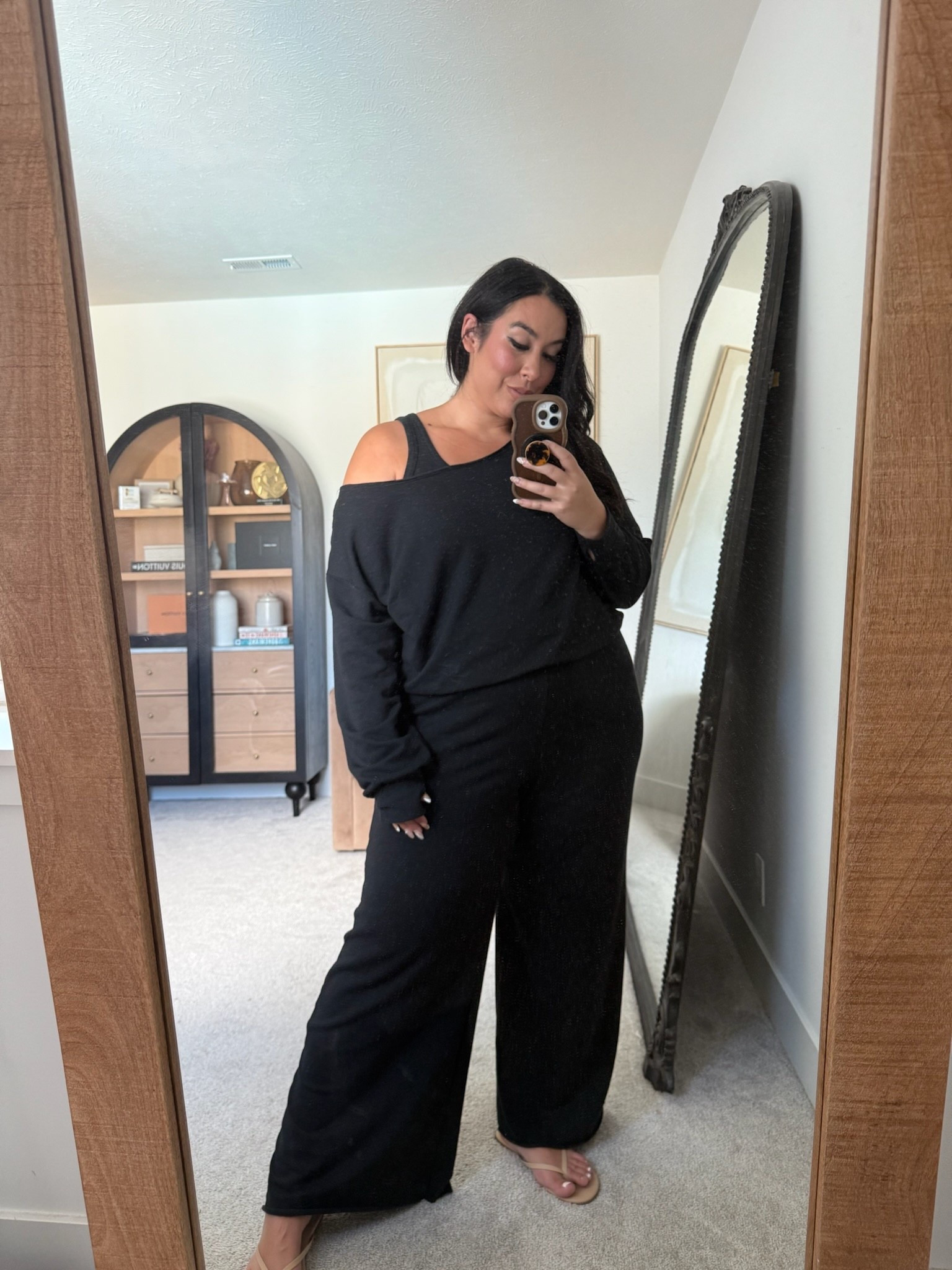 Midsize loungewear outfit! Wearing a size L top and XL bottoms!

Midsize fashion, loungewear, summer style, casual outfit, curvy fashion, women’s summer outfit

#LTKMidsize #LTKStyleTip
