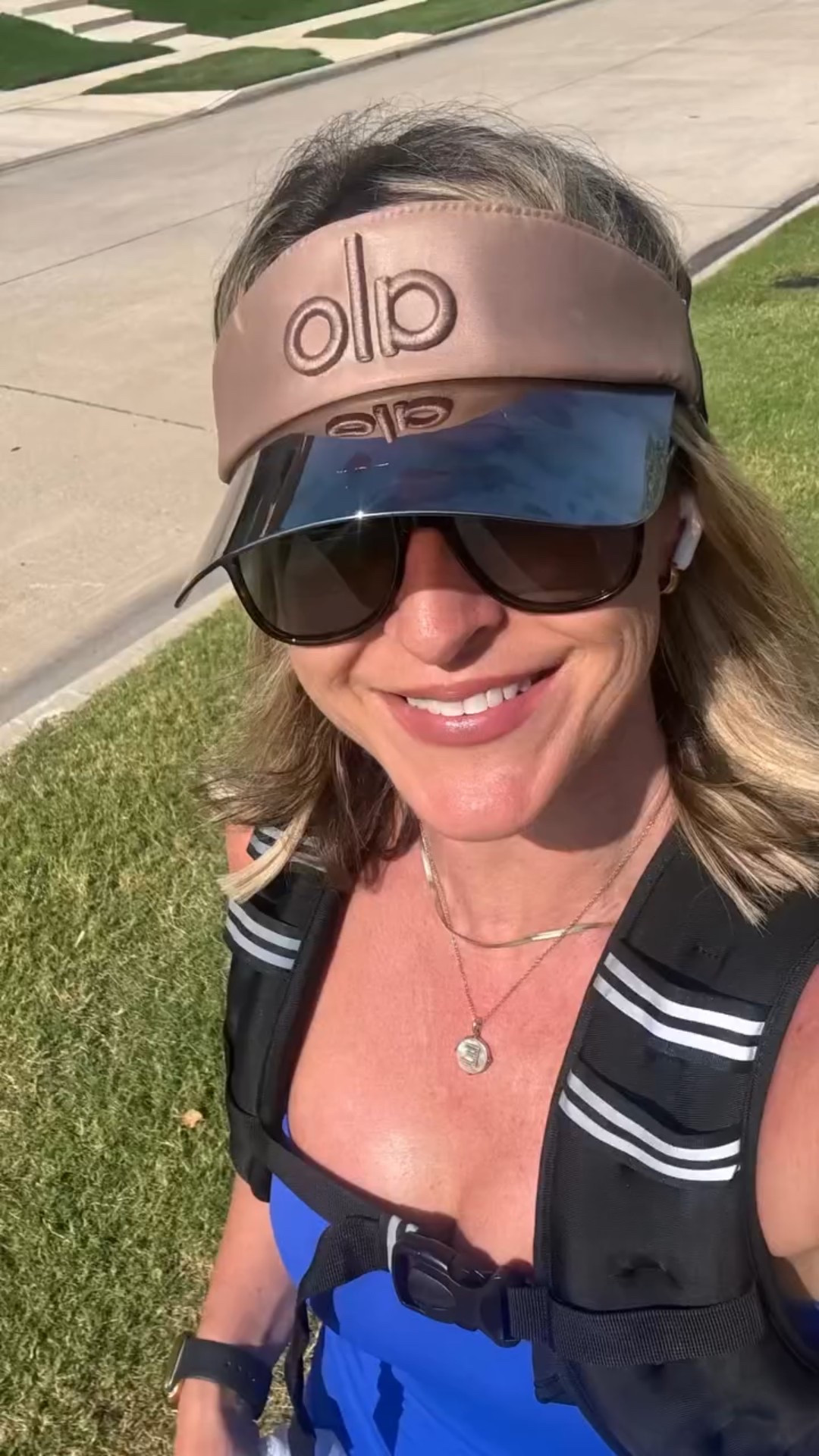 My fitness secret…… using a weighted vest is a game changer!!! 

Comment “FITNESS” for the link to my vest or shop at the 🔗 in my BIO.

#fitnessover40 #fitmoms #weightedvest

#LTKActive #LTKfitnessgoals