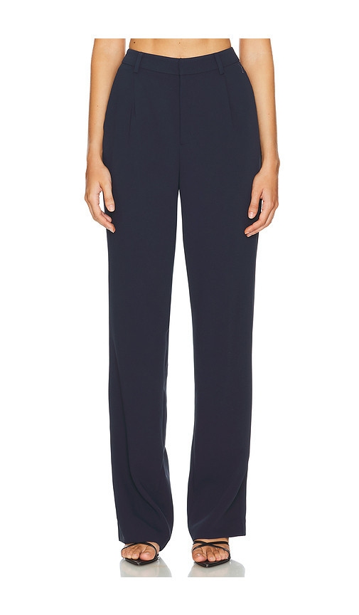 Good American Column Trouser in Navy. Taglia 16. Also in 22, 24, 26. | Revolve Clothing (Global)
