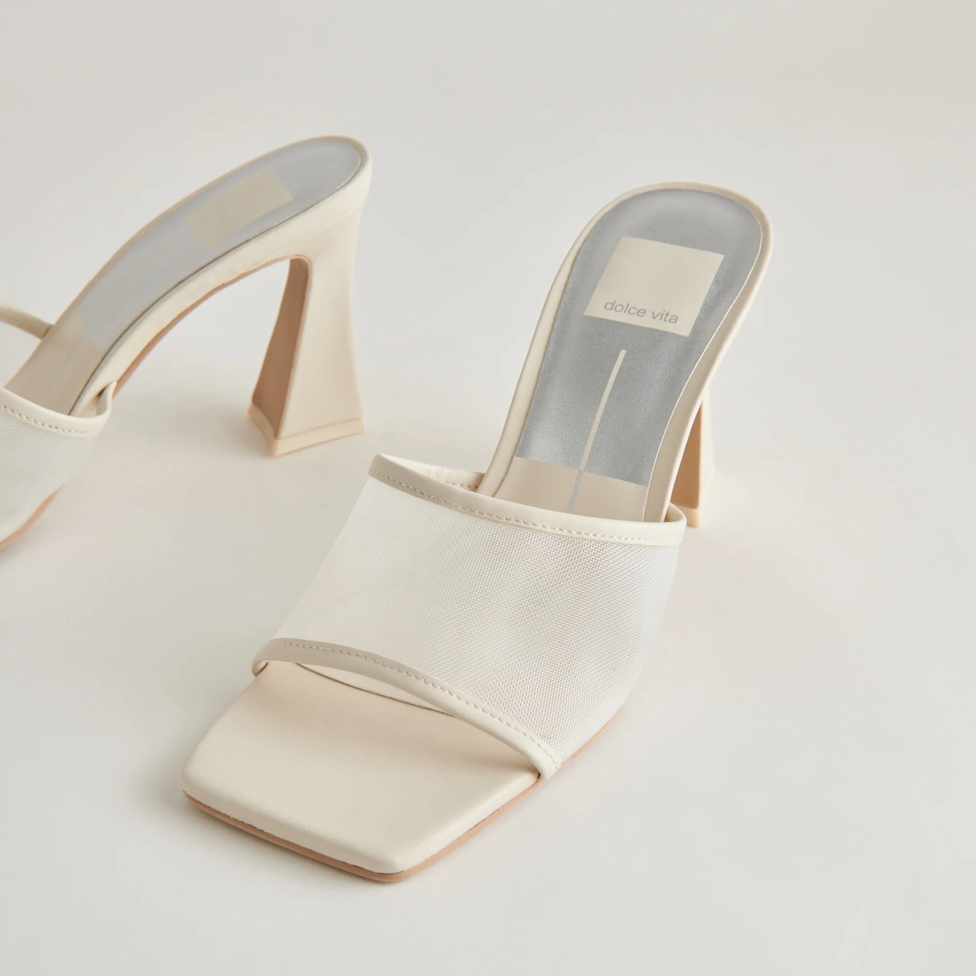 Narda Heels | DolceVita.com