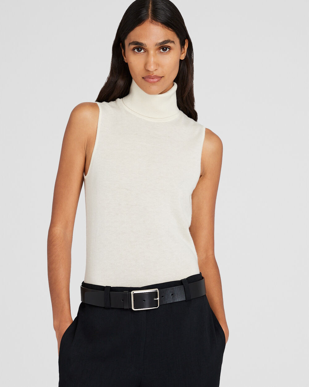 Cashmere Turtleneck Shell | Club Monaco (Global)