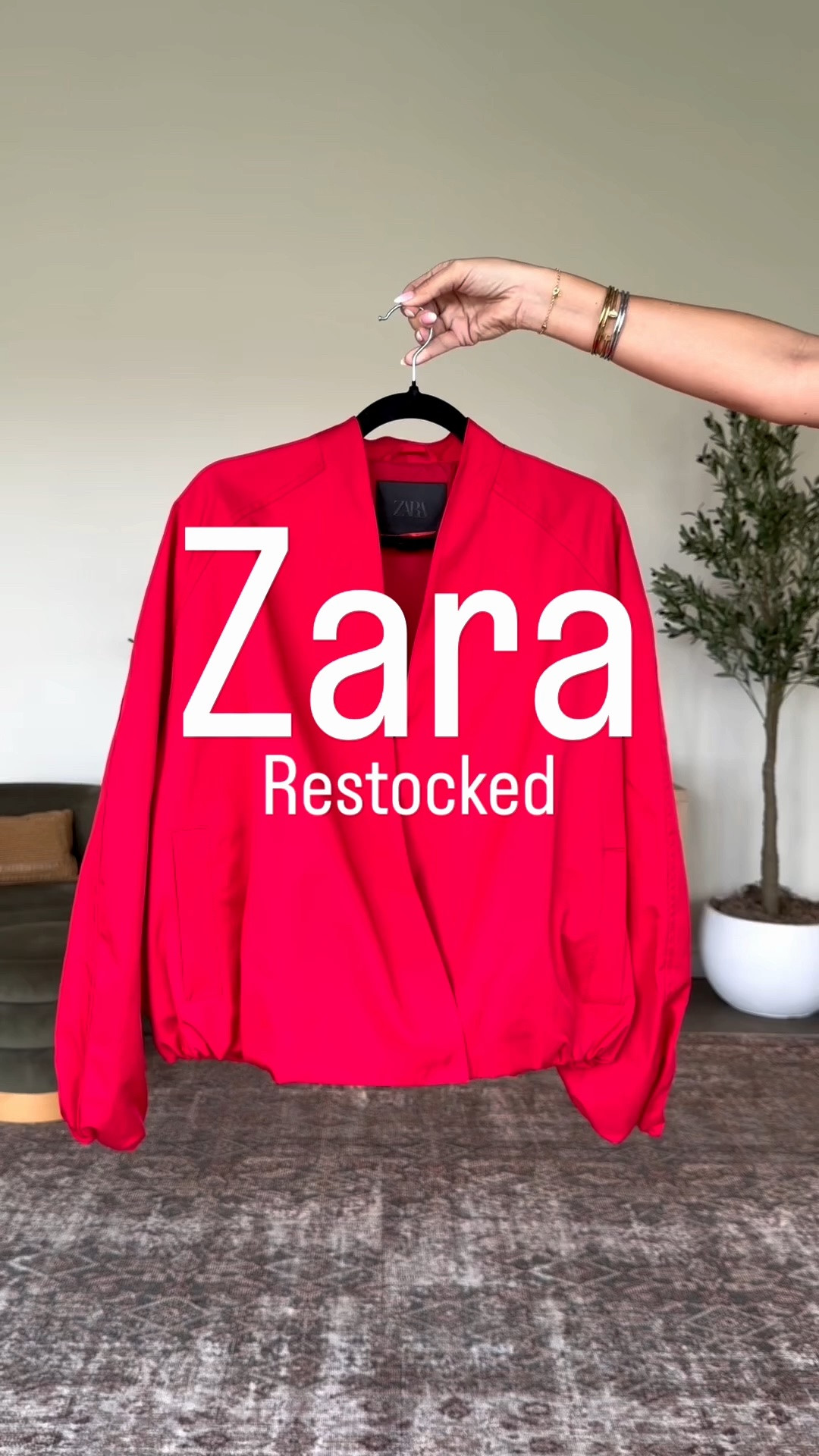 Restocked 

This @Zara  bomber couldn’t be screaming my style more! Red. Dress up or down. Comfortable and so chic!  Paired with my viral @levi denim that I now have in this dark wash! 
Jacket- small and generous 
Denim - color “shaded view” in size 27x34 

I am 5’10 and can wear heels with them

#LTKmomlife #LTKootd #LTKOver40