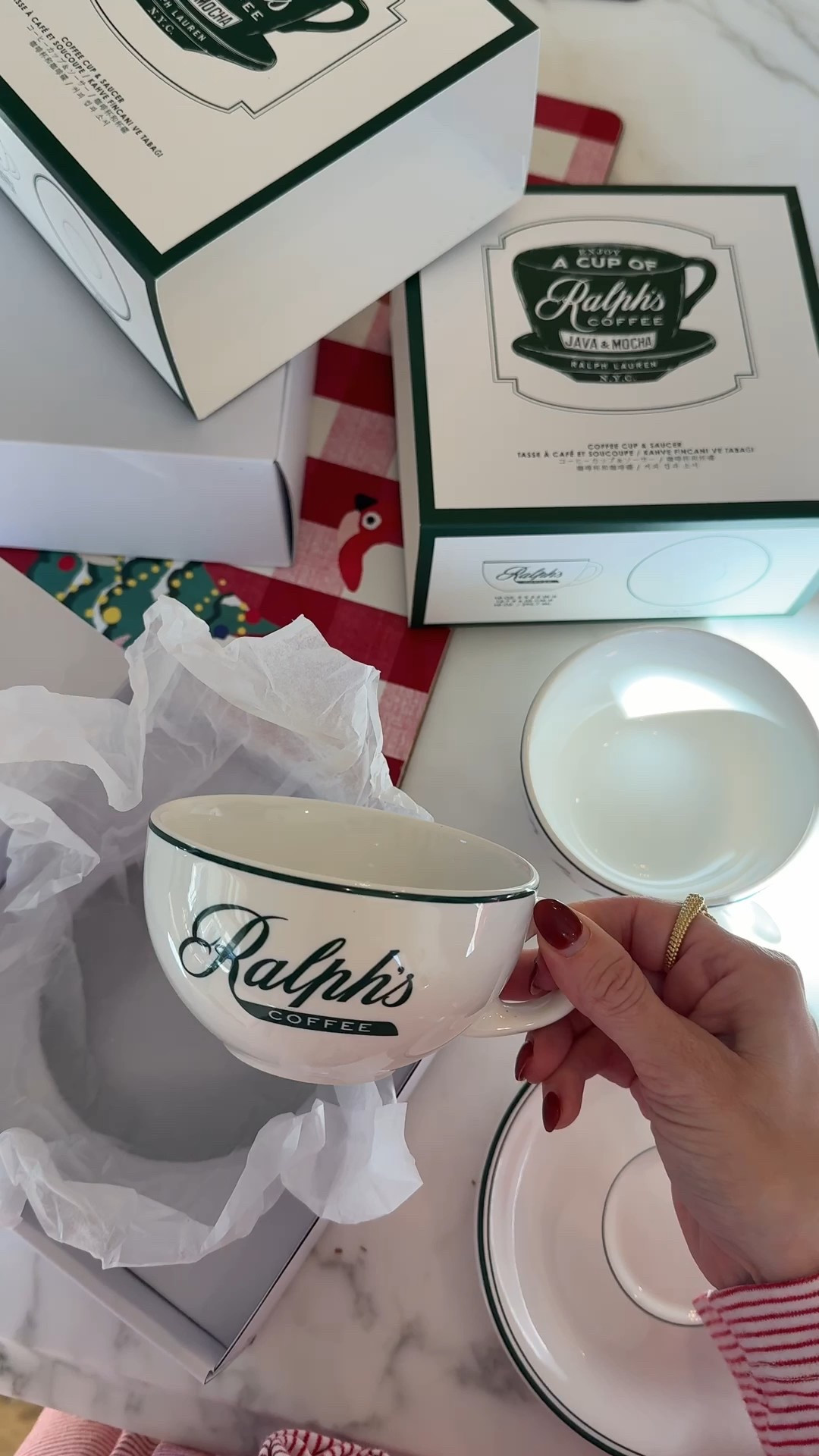 Holiday mugs ☕️

Gift guide, holiday gift, Christmas gift, coffee mug, kitchen gifts 

#LTKHoliday #LTKGiftGuide #LTKSeasonal