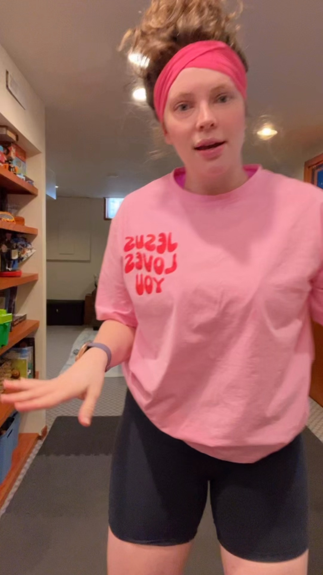 Workout fit of the day! Size medium in top, size large in bra, and size medium in shorts! 

#LTKmomlife #LTKmorningroutine #LTKootd