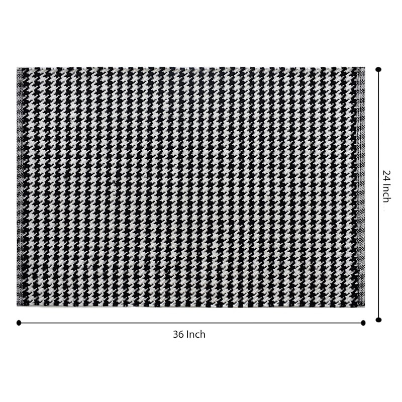 Black & White Houndstooth Layering Accent Rug, 24x36 | At Home
