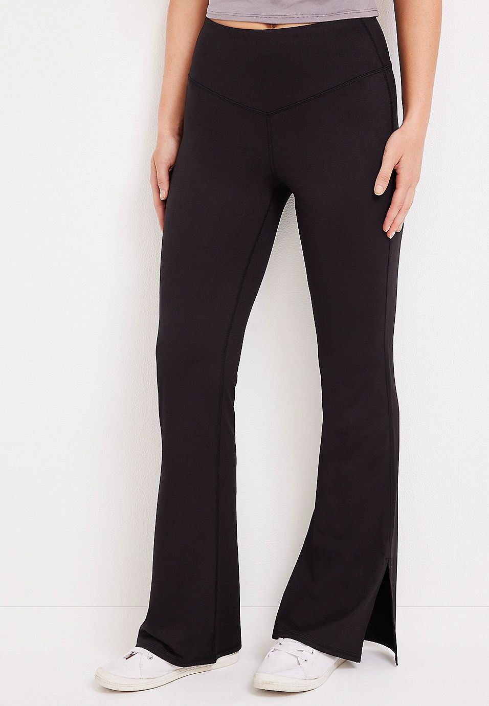 Black Super High Rise Side Slit Luxe Legging | Maurices