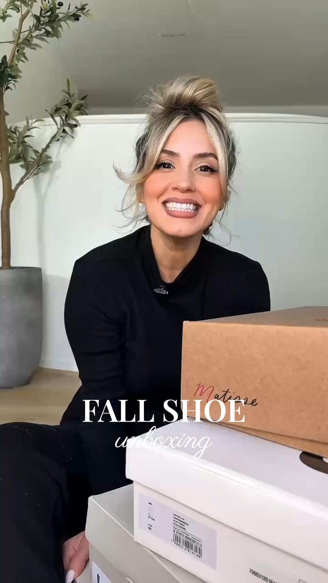 Fall unboxing because cozy season deserves cute shoes 🤎🍂



#LTKStyleTip #LTKShoeCrush #LTKU