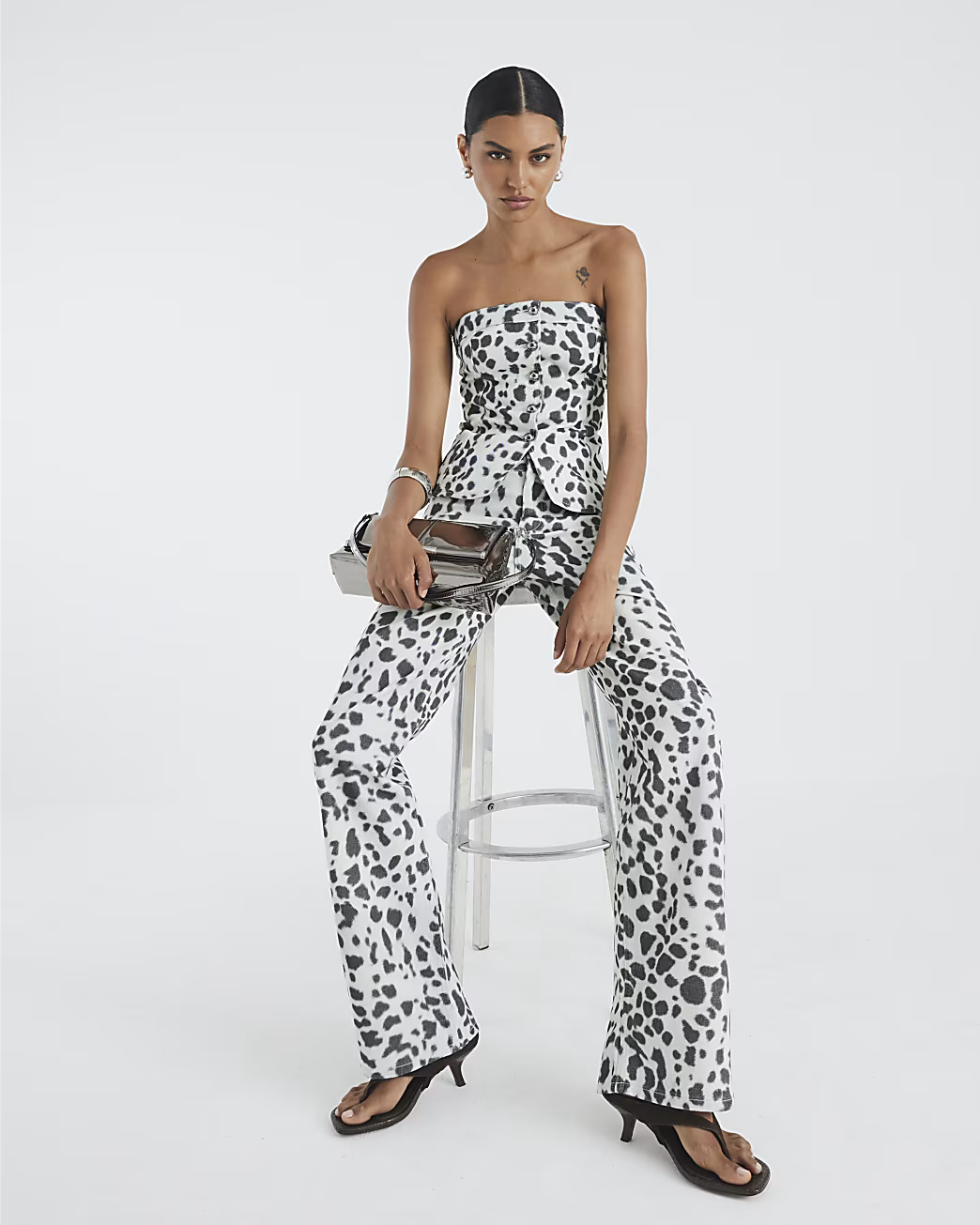 White Spot Print Relaxed Straight Leg Jeans | River Island UK & IE