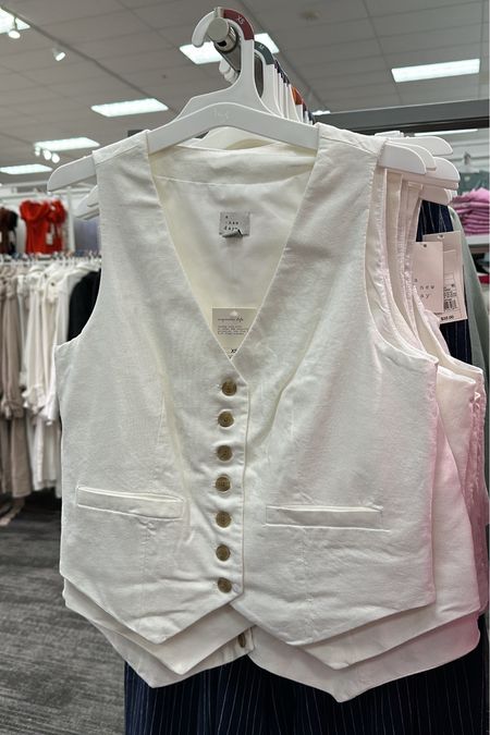 Linen vest is great quality, TTS 

#LTKStyleTip #LTKFindsUnder50 #LTKOver40