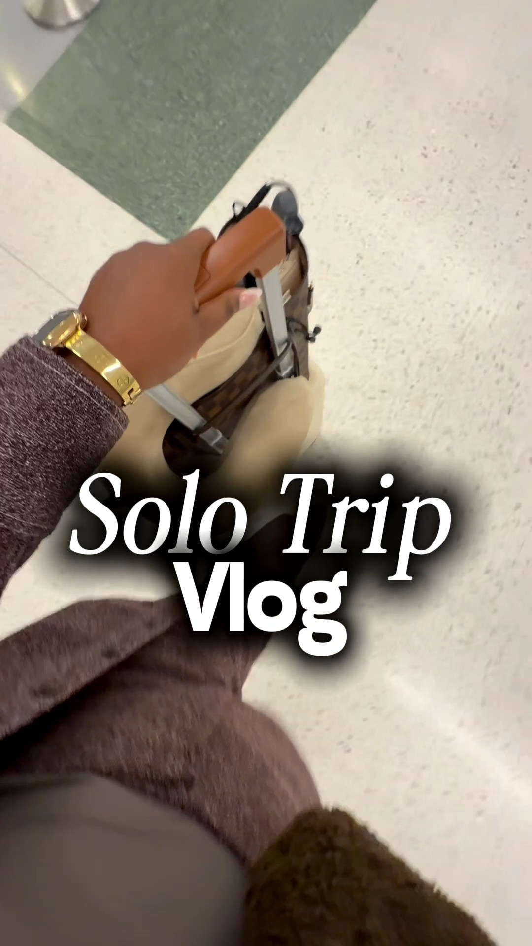 Packed all my essentials for a quick solo trip! 


#LTKTravel