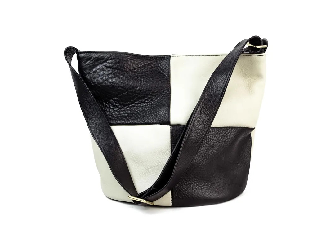 Black + Cream Checkered Leather Bucket Bag - Etsy | Etsy (US)