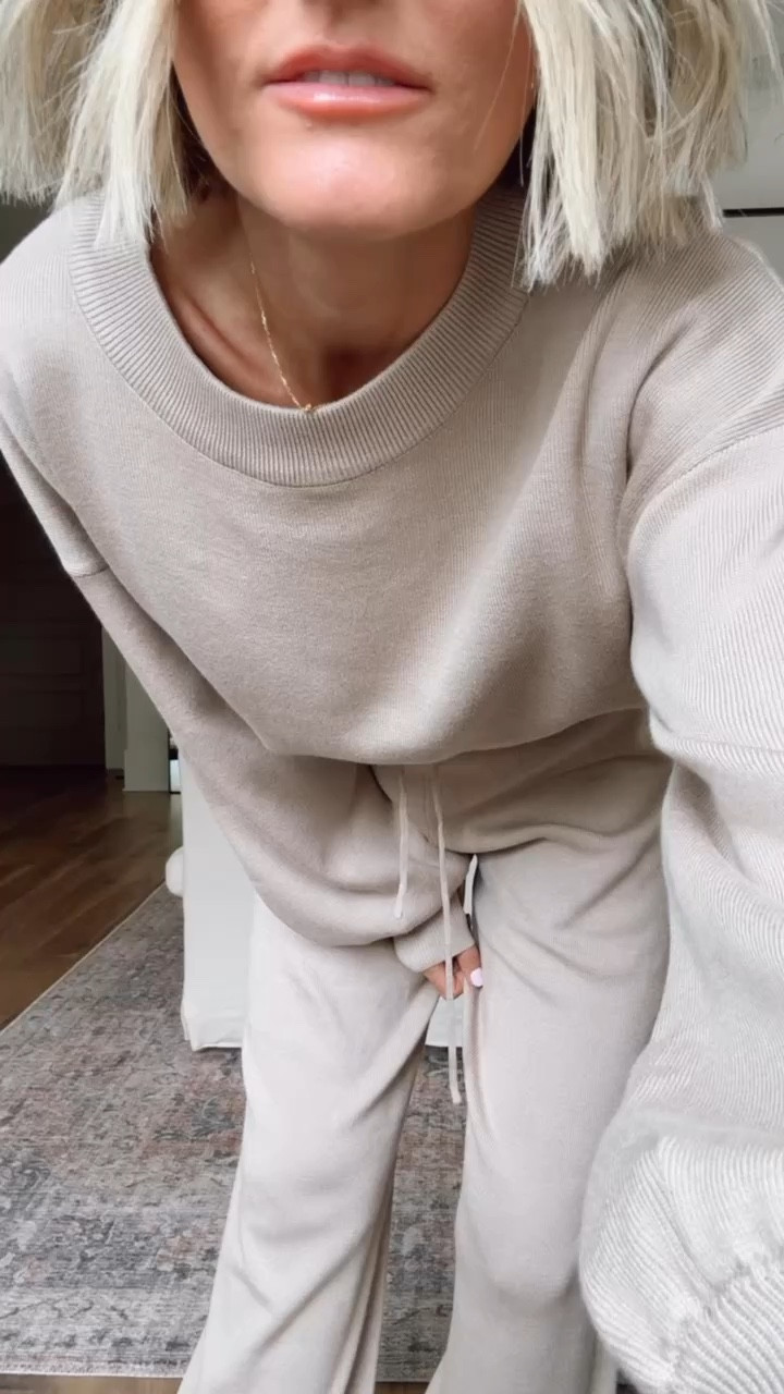 I have been wearing this set on repeat! Wearing size small!

Loverly Grey, Amazon, Amazon finds, loungewear, lounge set, gift ideas for her 

#LTKStyleTip #LTKGiftGuide