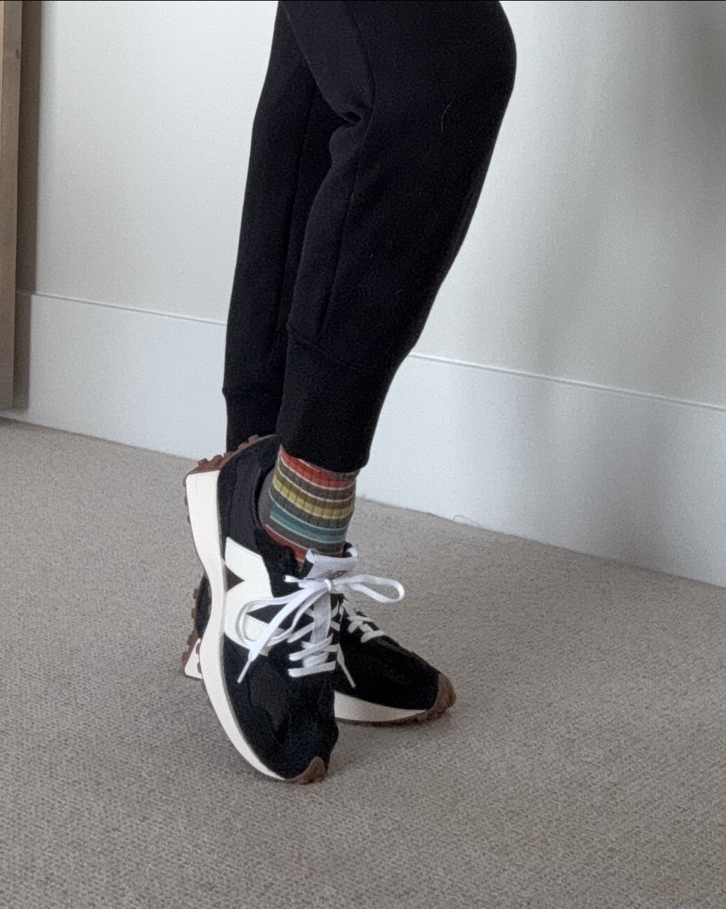 So excited about my new black New Balance sneakers… perfect for hockey games (which I’m headed to now) or work or eventually, Paris...

#LTKover40 #LTKtravel