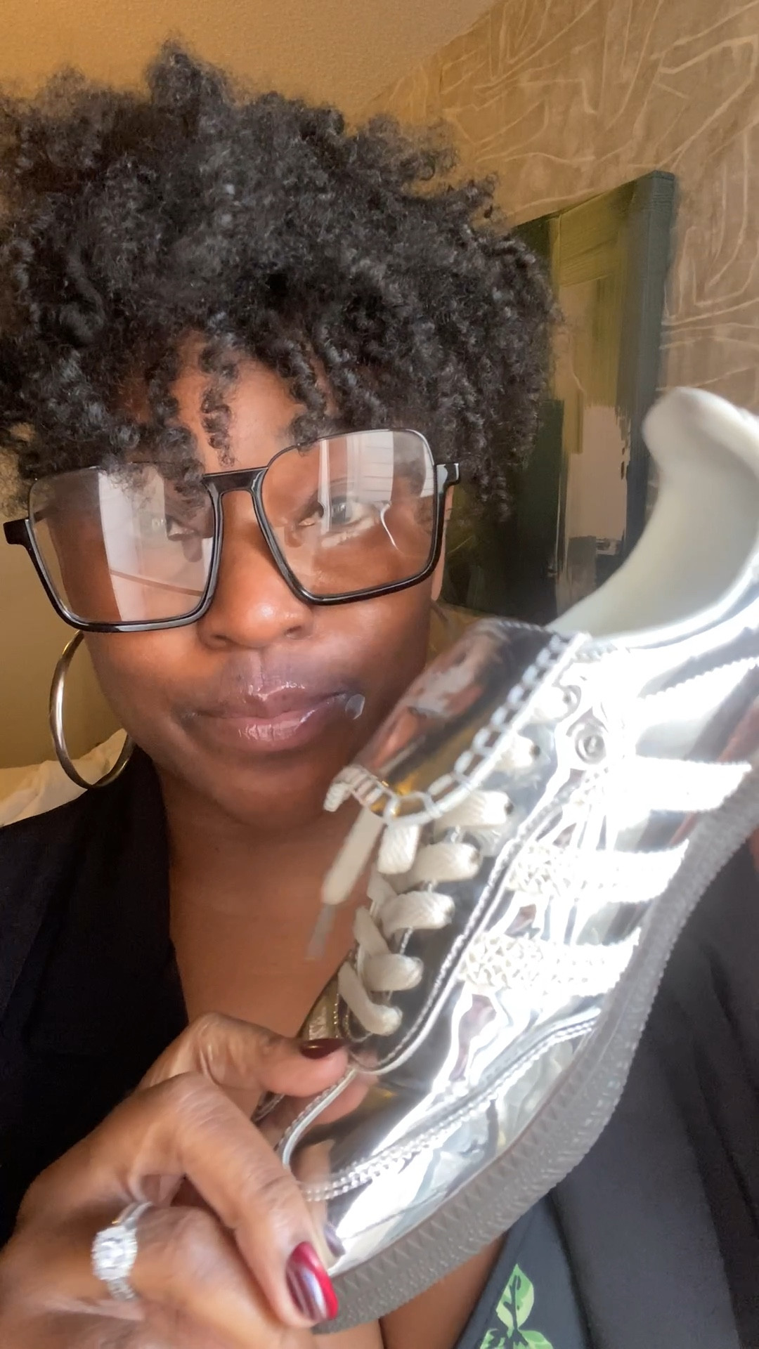 Ignore the pimple patch and get into this message about these metallic Sambas! #ITShoe #FallStyle

#LTKFindsUnder100 #LTKStyleTip