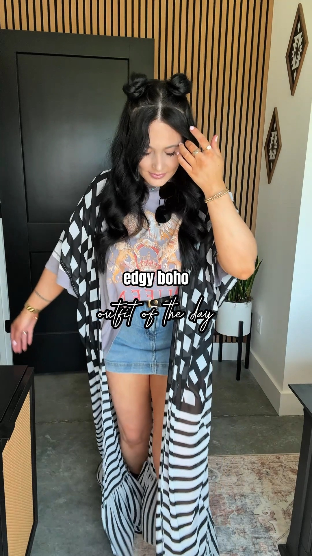 Edgy Boho OOTD 🖤

Kimono - I did link my exact one but it's currently sold out, so I linked alternatives as well!
Band Tee - one size
Denim Skort - small
Belt - 27-31

#LTKootd