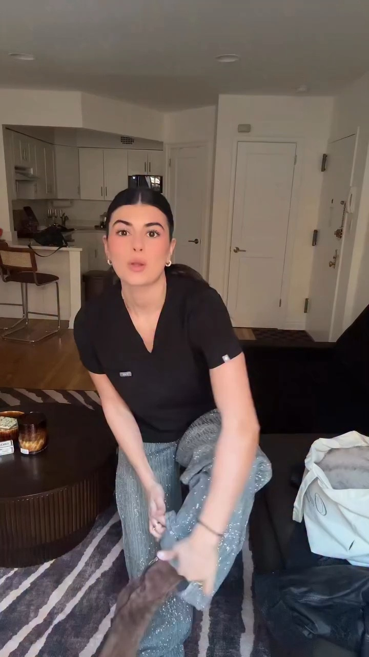 Is this too much for a little @nyislanders game? 

#ootn #nhl #nyislanders