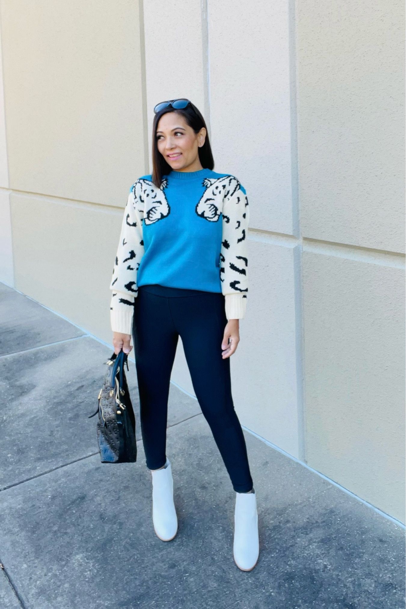 Fall outfit idea. Loving this sweater. 

#LTKstyletip #LTKunder50 #LTKSeasonal