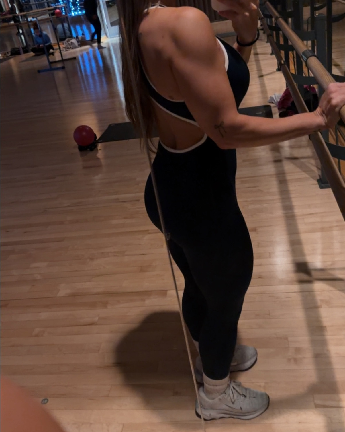 A one piece workout set that keeps everything in place! 
I got a small! 

#LTKfitnessgoals #LTKPetite #LTKmomlife