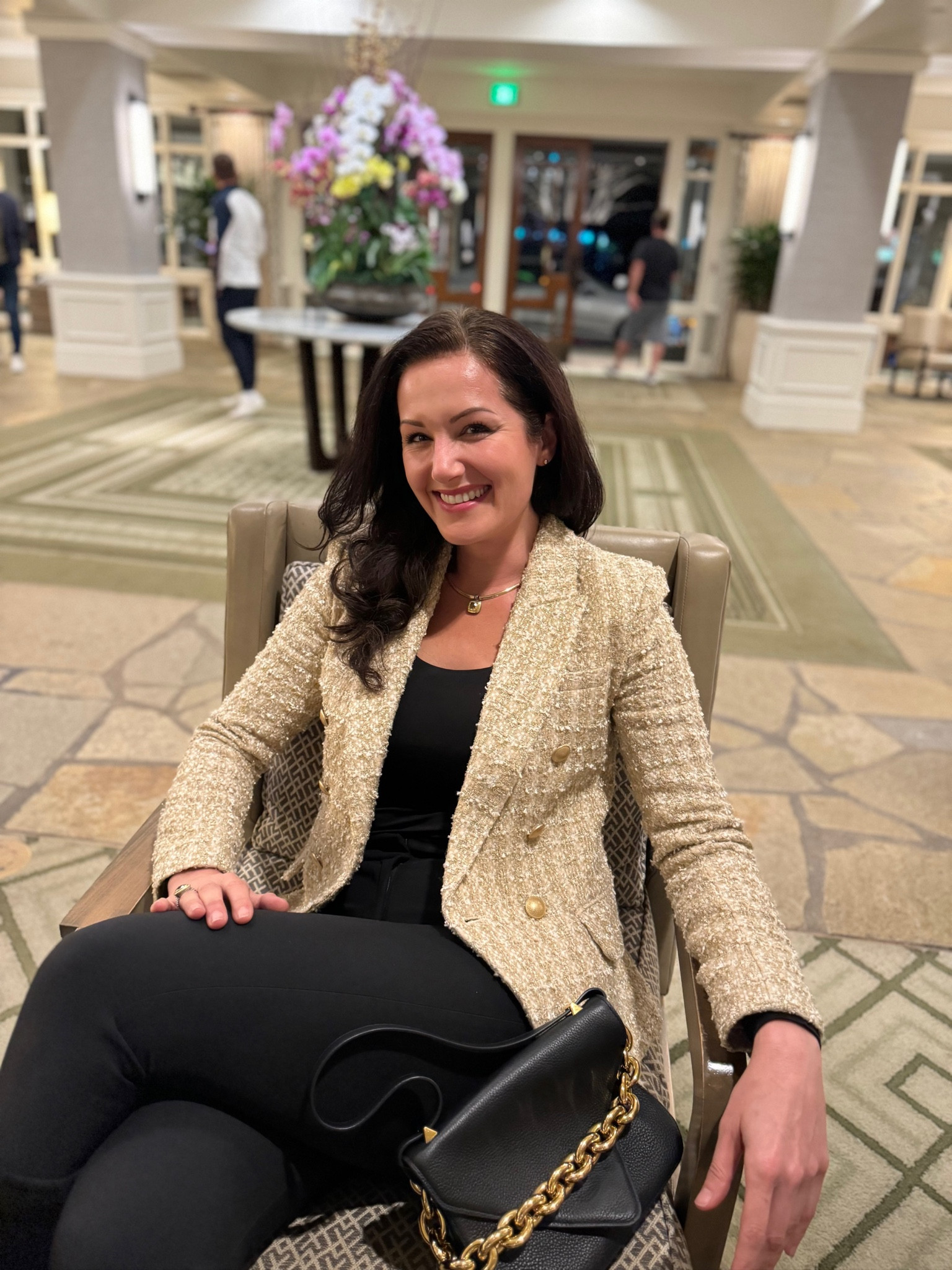 When it comes to Fall outfits, my go-to weekend style is a combo of casual chic meets modern glam. Love pairing a gorgeous blazer over a monochromatic outfit, knee high boots, and a stylish designer bag. So easy and effortless! #blazers #fallfashion #falloutfits #fallstyle #boots #designerbags

#LTKSeasonal #LTKitbag #LTKstyletip