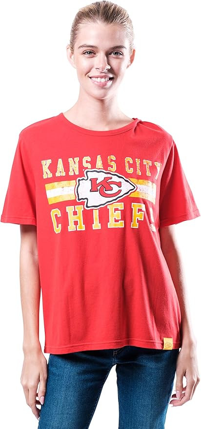Ultra Game Women's NFL Super Soft Distressed Graphics Vintage T-Shirt | Amazon (US)