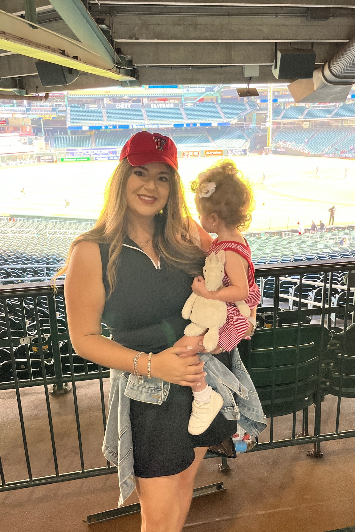 Perfect game day outfits 

#LTKstyletip #LTKfit #LTKSeasonal