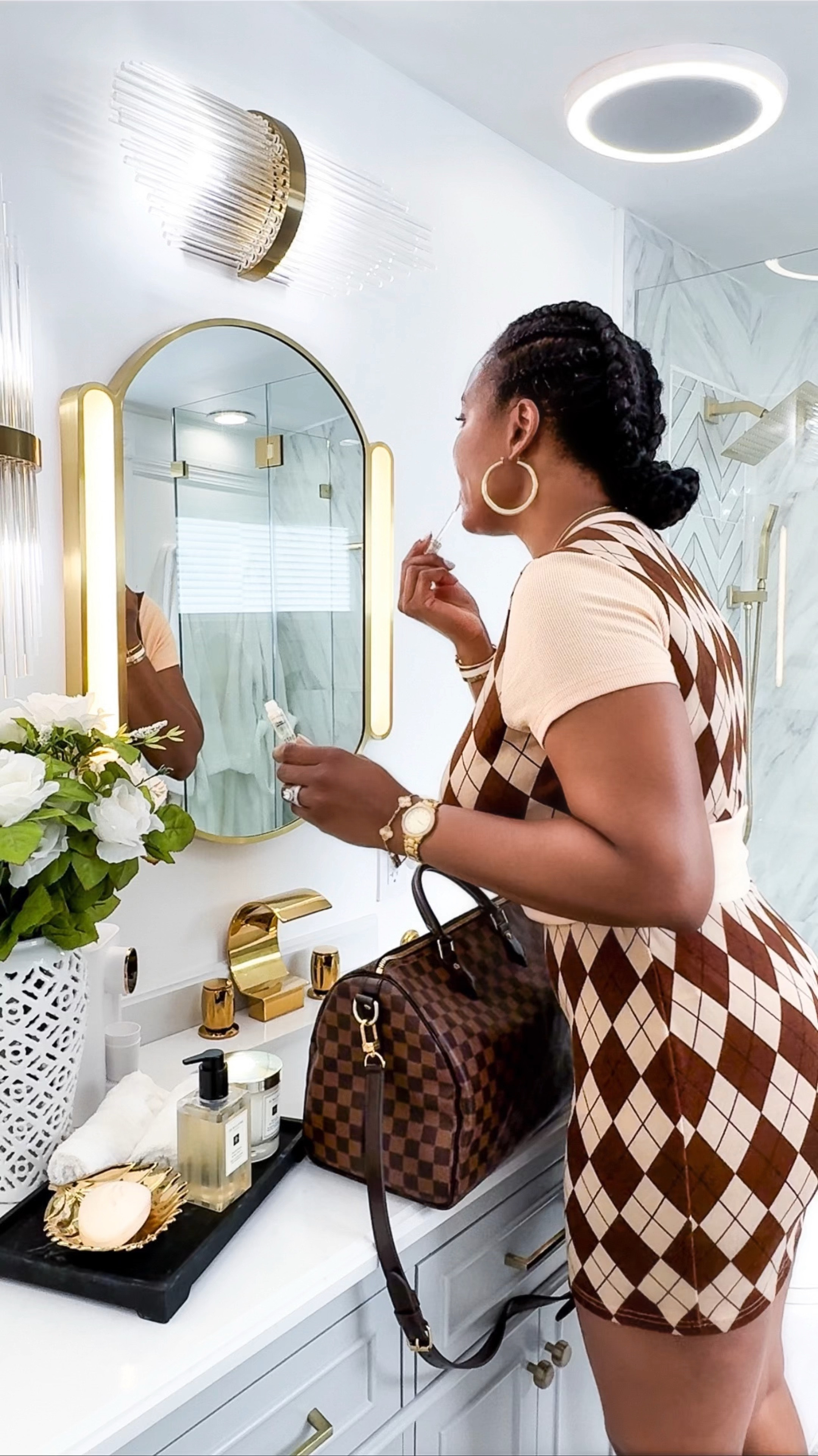 The braids are finally out and time to rock the natural look 💃 
Am I the only one that love having my natural hair for a while before deciding to go on Braids or Weave? I just love that Freedom but meanwhile, Aunt Flo always coming with all her packages, Acne & all 😂 
I so hate all the hormonal stuff during that time of the month and unfortunately I can't do nothing about it 😭🙄

#LTKStyleTip #LTKBeauty #LTKFindsUnder50