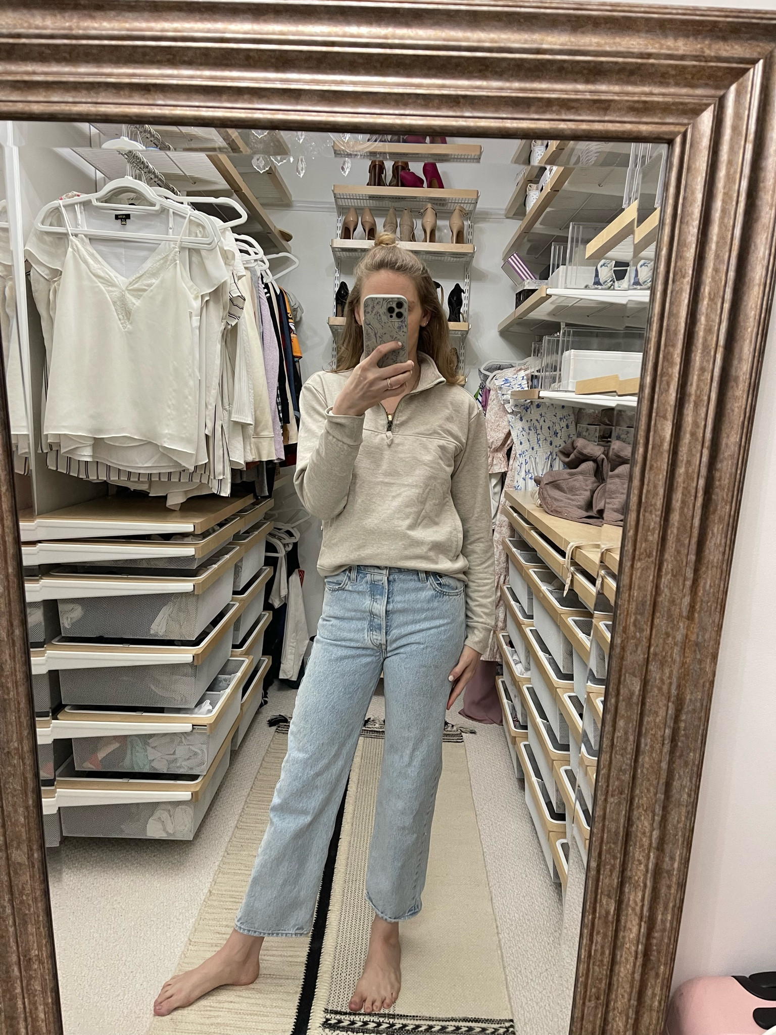 Patagonia organic sweatshirt
Light wash jeans

High waisted jeans
Levi’s
Tan sweatshirt
Mom jeans
Cropped jeans
Levi’s
Organic cotton pullover

#LTKfindsunder100