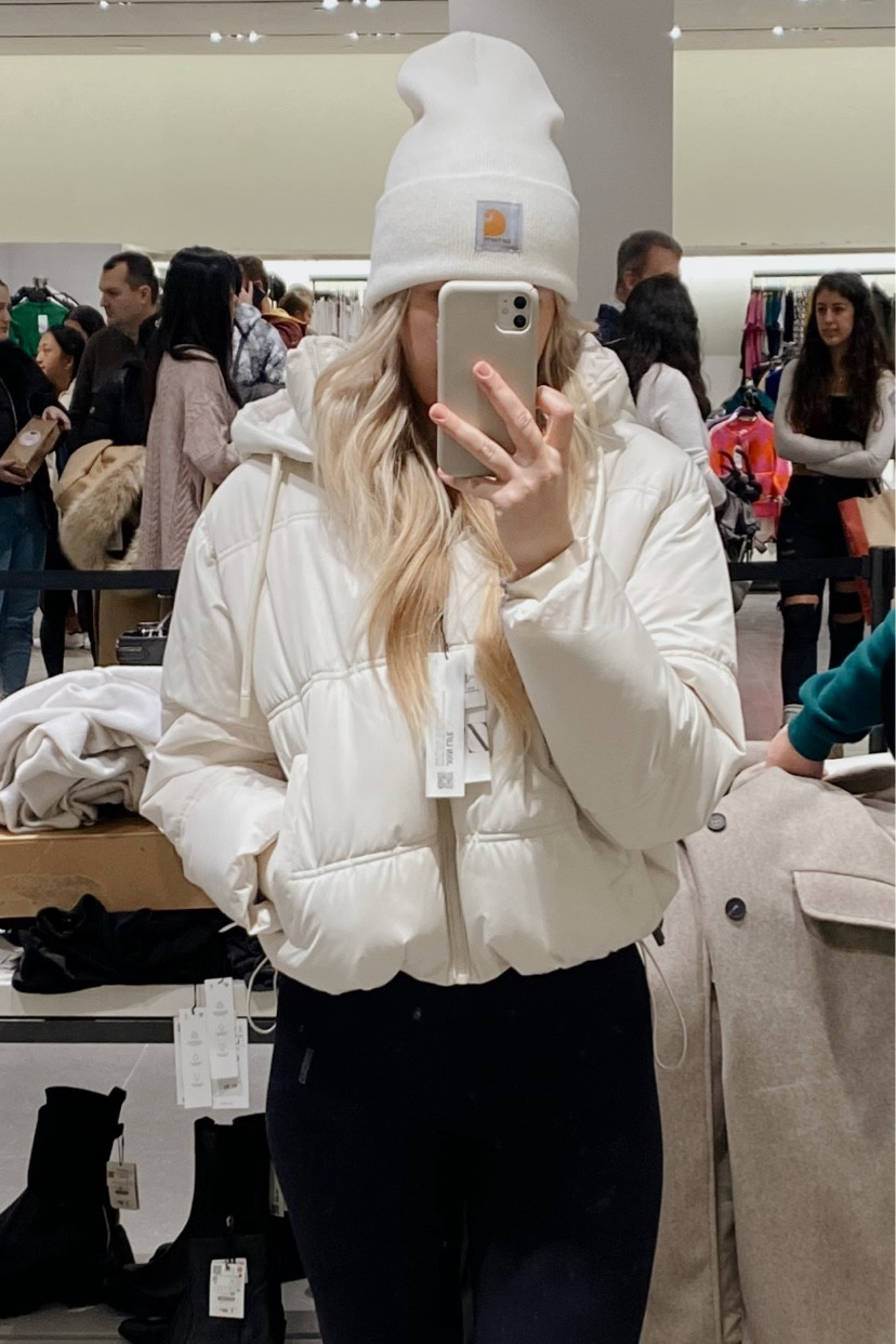 white women's carhartt beanie