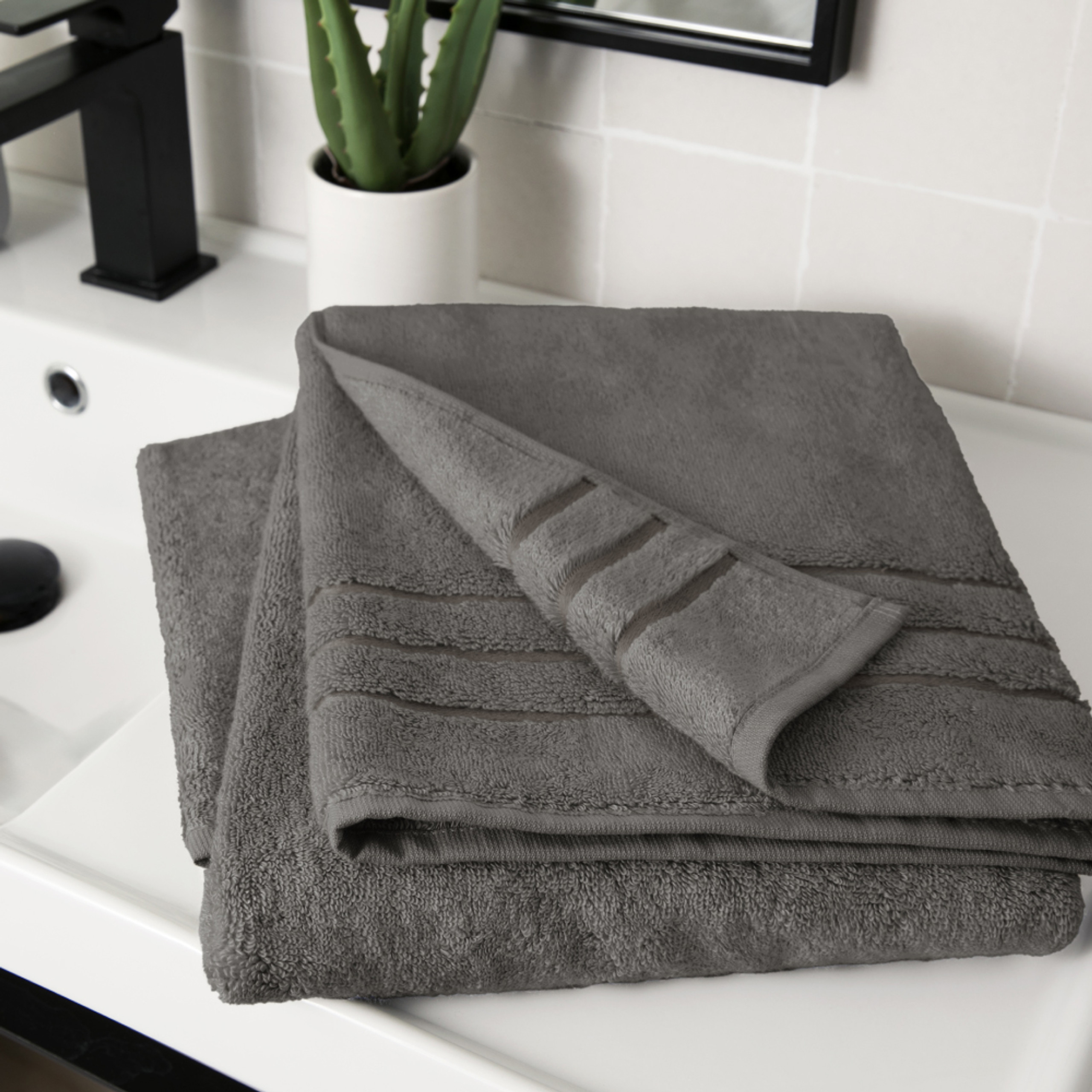 Bamboo Bath Towel | Cariloha