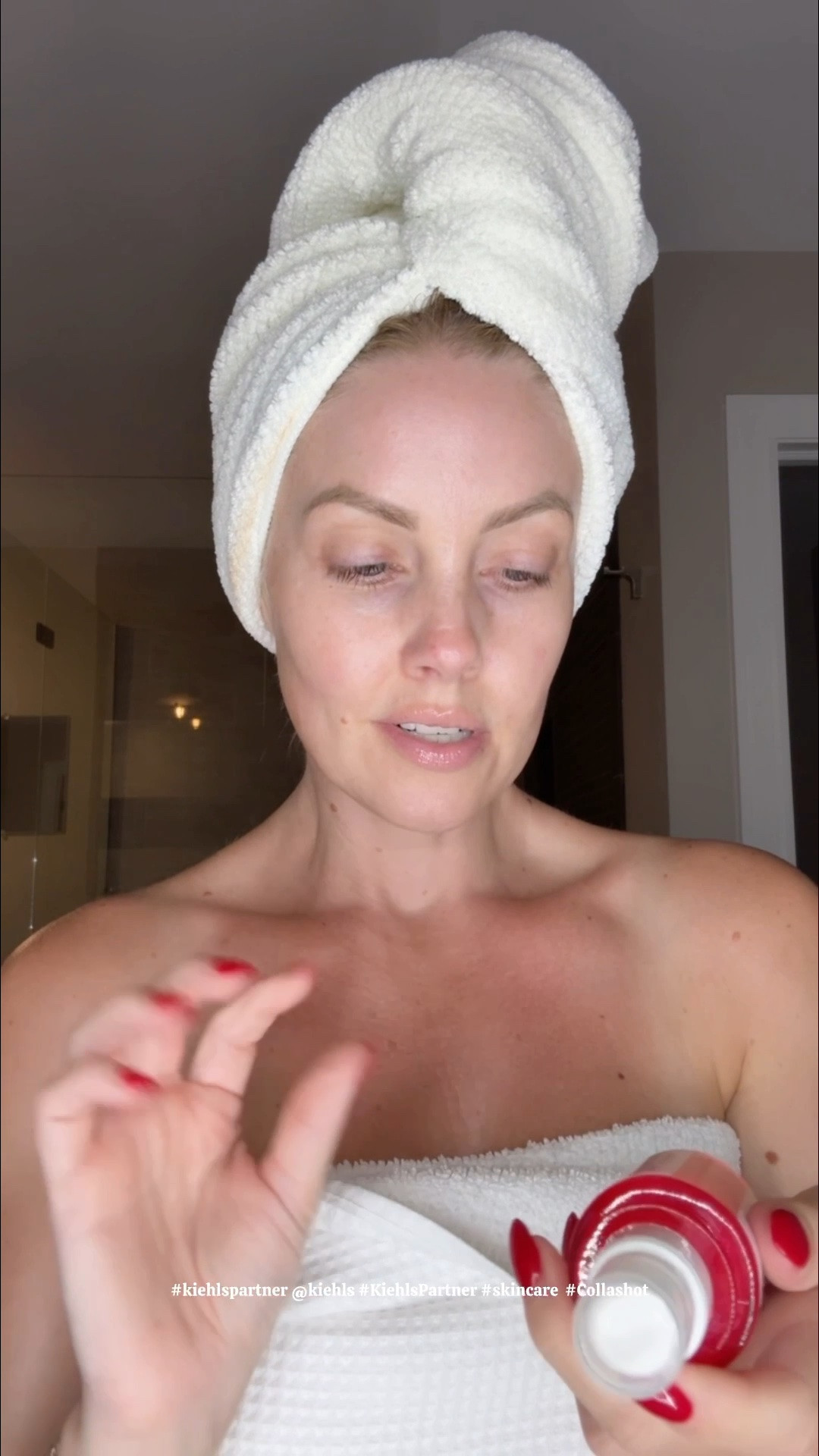 A new skincare favorite 🙌🏼 If you’re looking for a serum that leaves your skin looking plump and radiant, @kiehls CollaShot Plump Serum is worth the buy! 

#kiehlspartner @kiehls #KiehlsPartner #skincare  #Collashot

#LTKOver40 #LTKmorningroutine #LTKBeauty