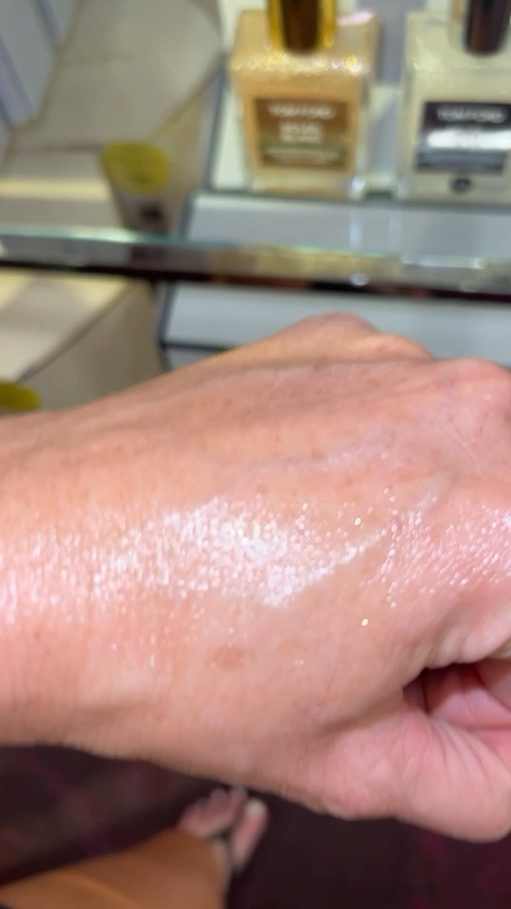 Gorgeous body shimmer oil, and it smelled good!  Nsale  

#LTKsalealert #LTKover40 #LTKbeauty