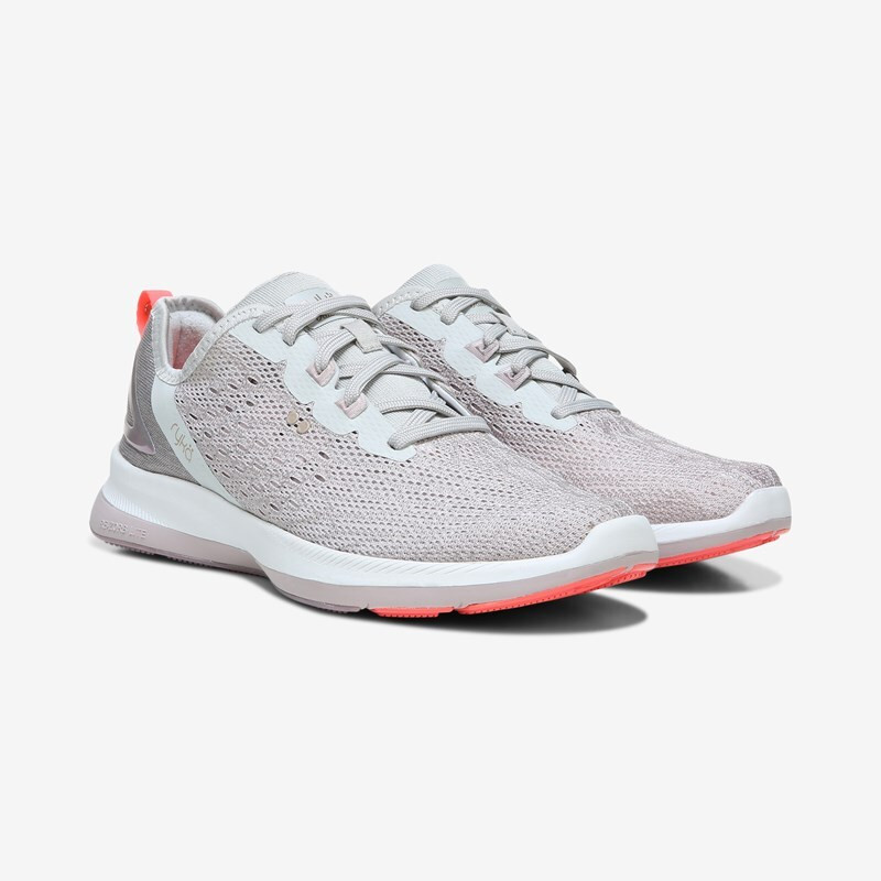 Ryka Dauntless Sneakers Vapor Grey 5.0 M Lightweight | Ryka.com