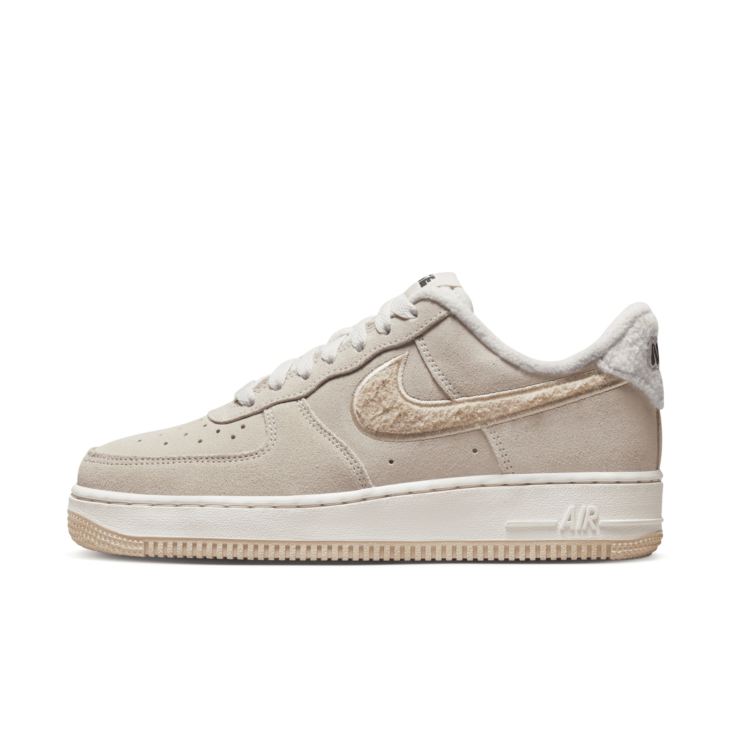 Nike Women's Air Force 1 '07 SE Shoes in Grey, Size: 7 | DQ7583-001 | Nike (US)