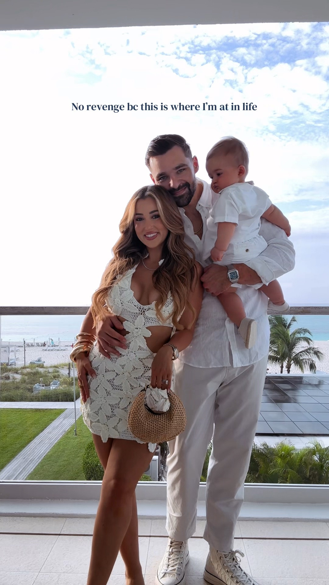 Vacation family OOTN 🫶🏼 wearing a size XS in the dress!

#LTKBaby #LTKmomlife #LTKootd