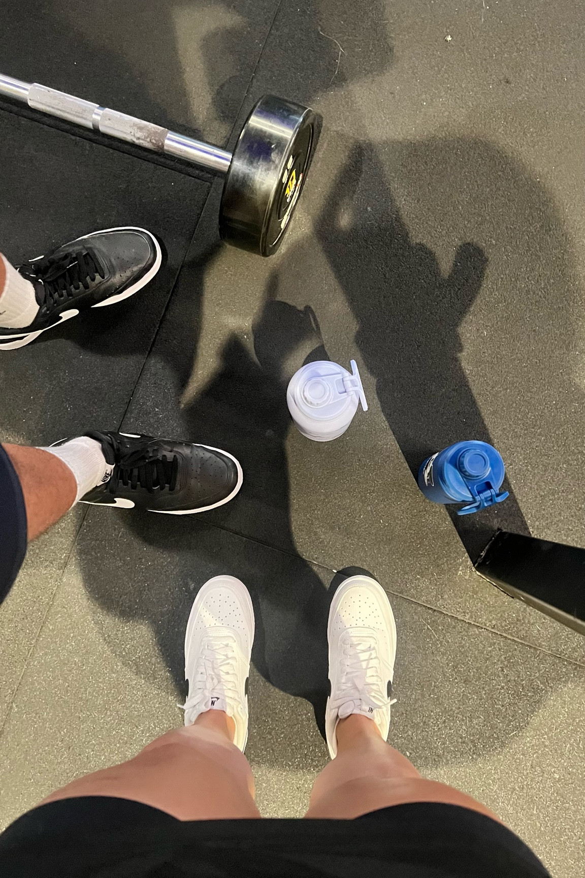 cuidando do corpo e da mente.

Tênis confortável para o treino de perna: Court Vision Nike ✅

Garrafa de Água Térmica: manter água gelada durante todo o treino ✅

#LTKfitness #LTKmidsize #LTKbrasil