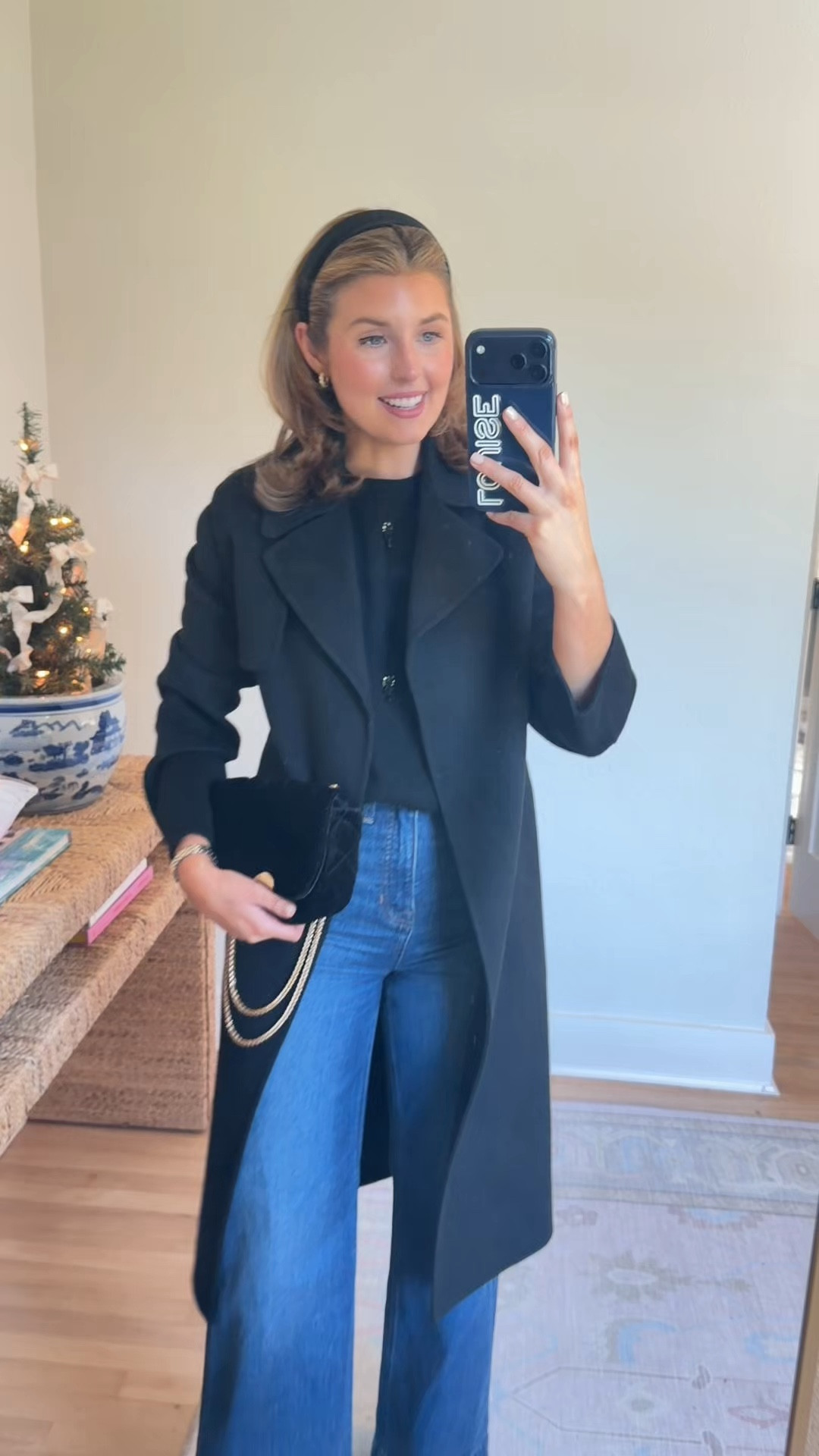 Classic winter fit! Perfect for smart casual workwear or NYC. Wearing a 25 in pant and XS in coat & sweater 