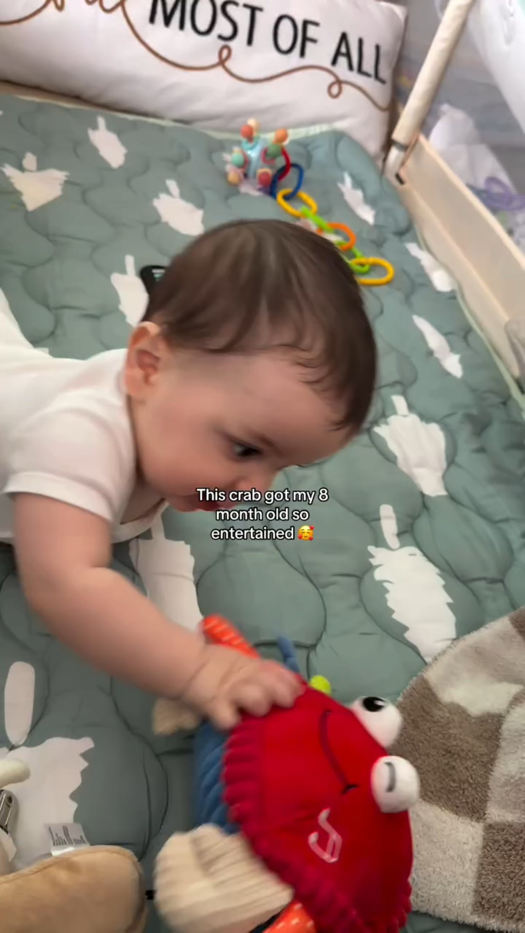 🎶 The dancing crab every baby needs. You will not regret buying this 🦀

•Rechargeable (no batteries needed) 
•Encourage baby to crawl and learn 
•Machine washable (remove the movement inside) 
•48 songs 
•Repeat recording 

#baby #dancingcrab #babyessentials  #babytoys #fyp #fblifestyle #momof3 #momlife #8monthsold #motherhood