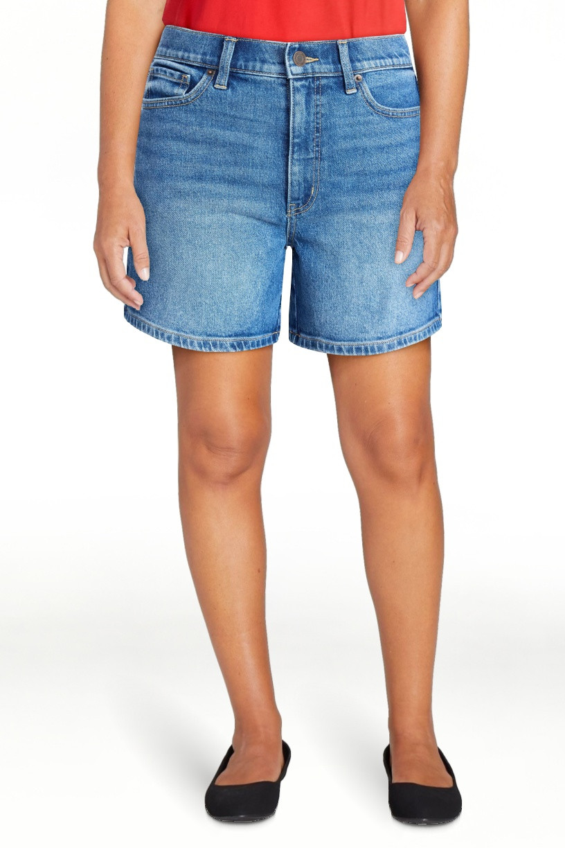 Time and Tru Women's High Rise Denim Shorts, 5" Inseam, Sizes 0-20 | Walmart (US)